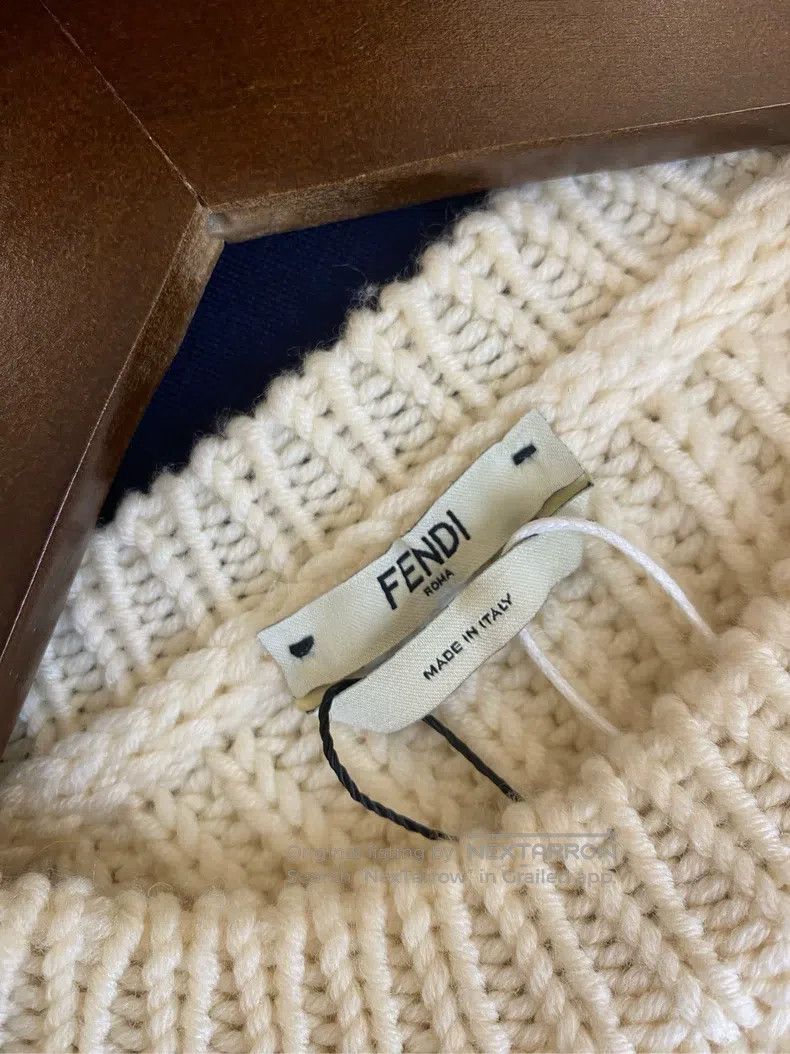 Fendi Fendi Classic logo pullover knit wool sweater Size XS / US 0-2 / IT 36-38 - 6 Thumbnail
