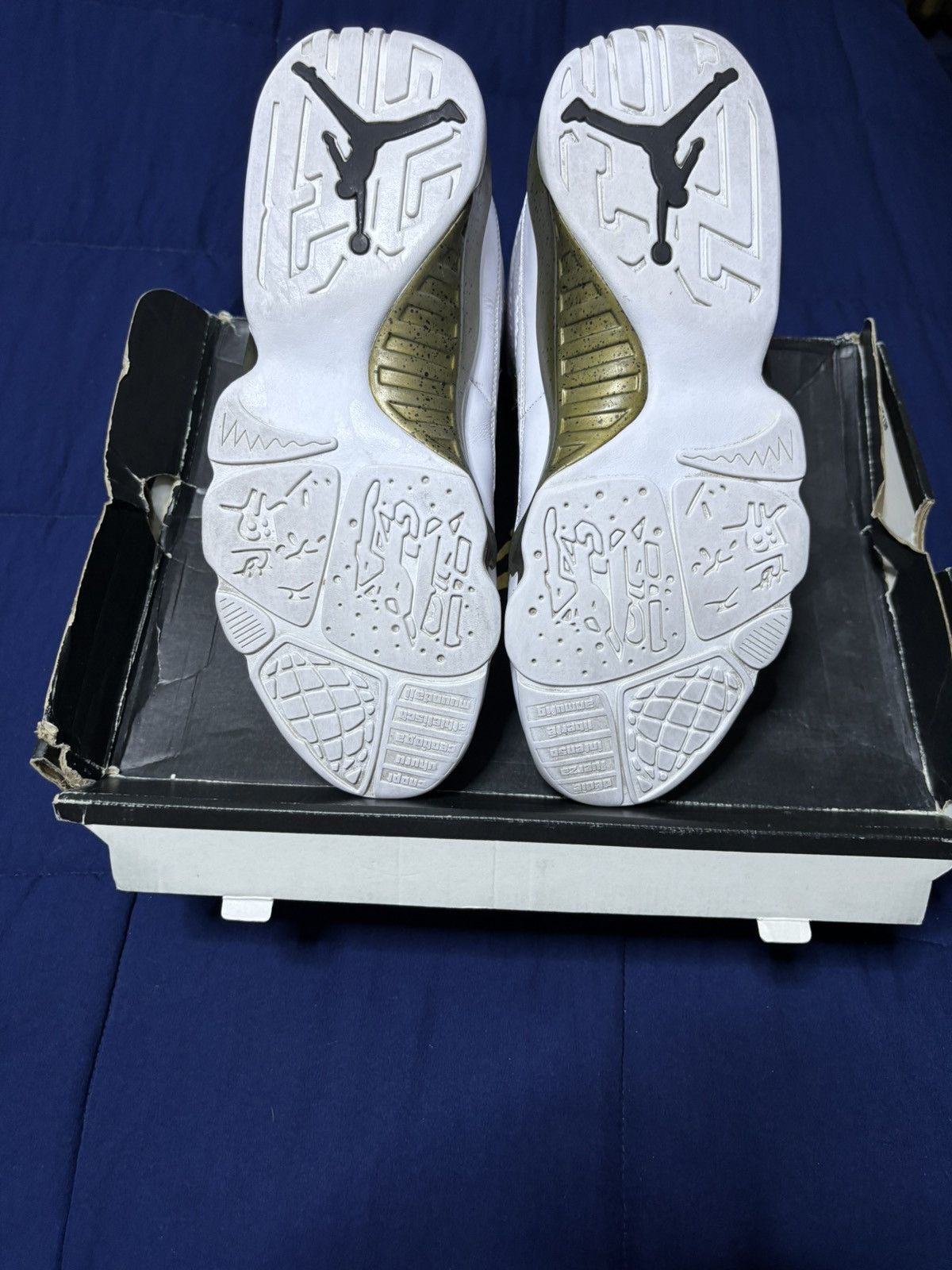 Air Jordan 9 Retro Statue Size 11.5