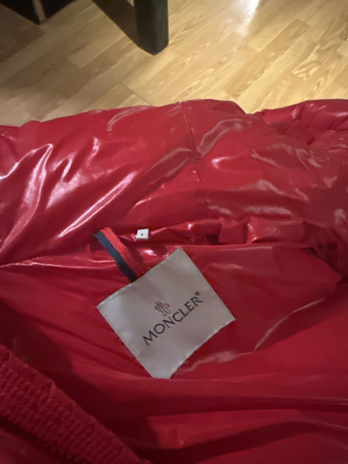 Moncler Moncler red jacket Size US M / EU 48-50 / 2 - 2 Thumbnail
