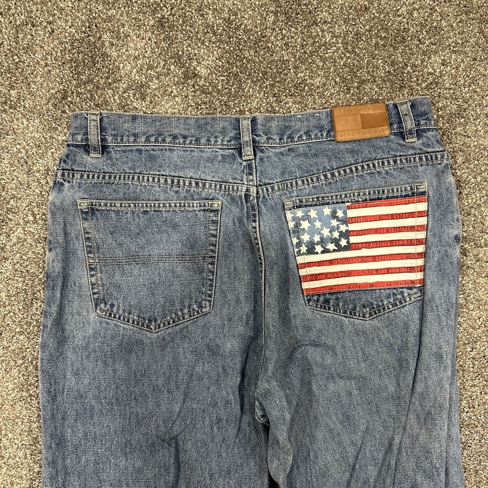 Tommy Hilfiger Vtg Tommy Hilfiger Womens Jean Size 14 USA Flag Graphic Blue Size 36" / US 14 / IT 50 - 10 Thumbnail