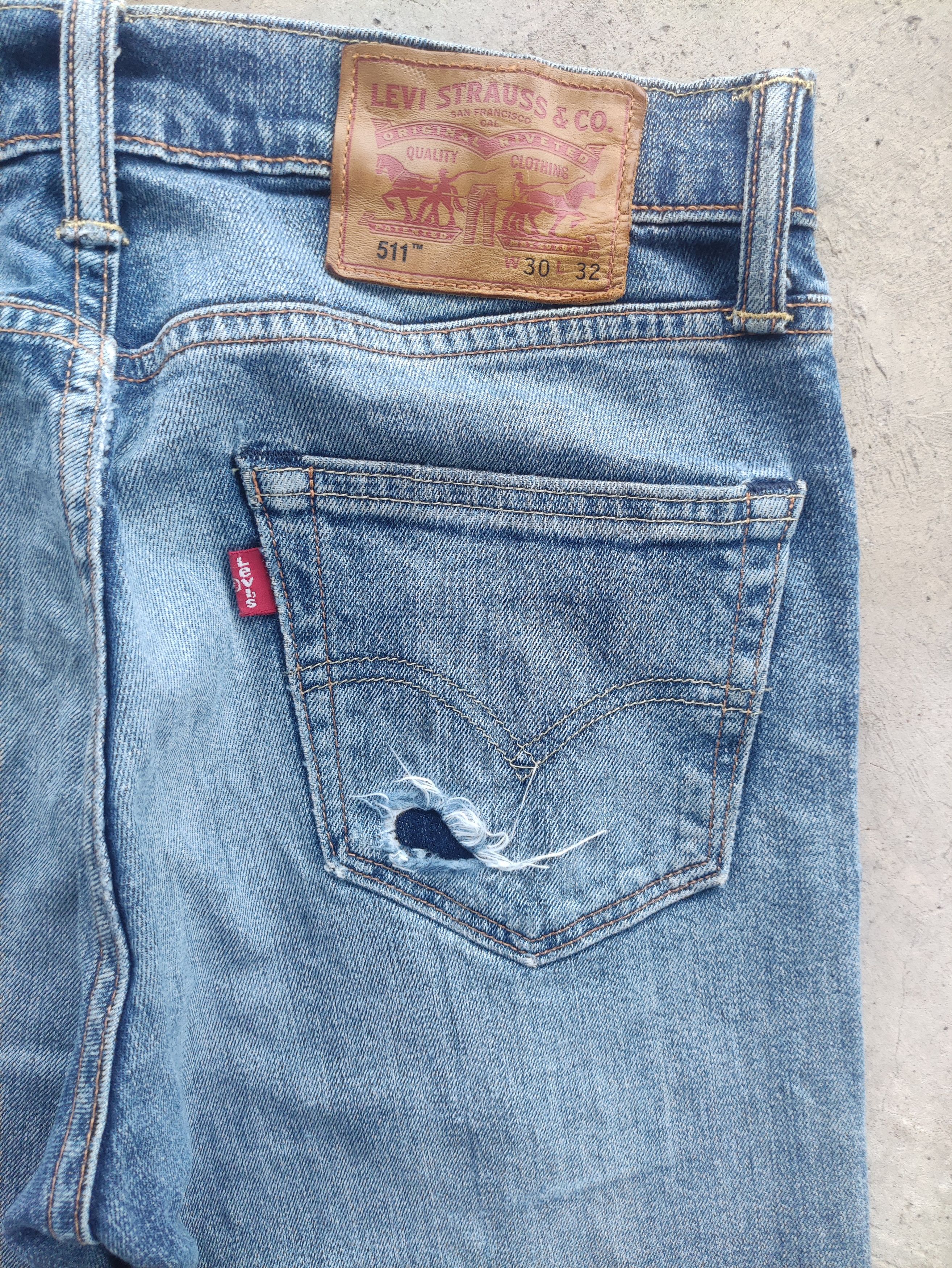 Levi's Vintage Levis 511 Jean Distressed Faded Denim Size US 31 - 11 Thumbnail