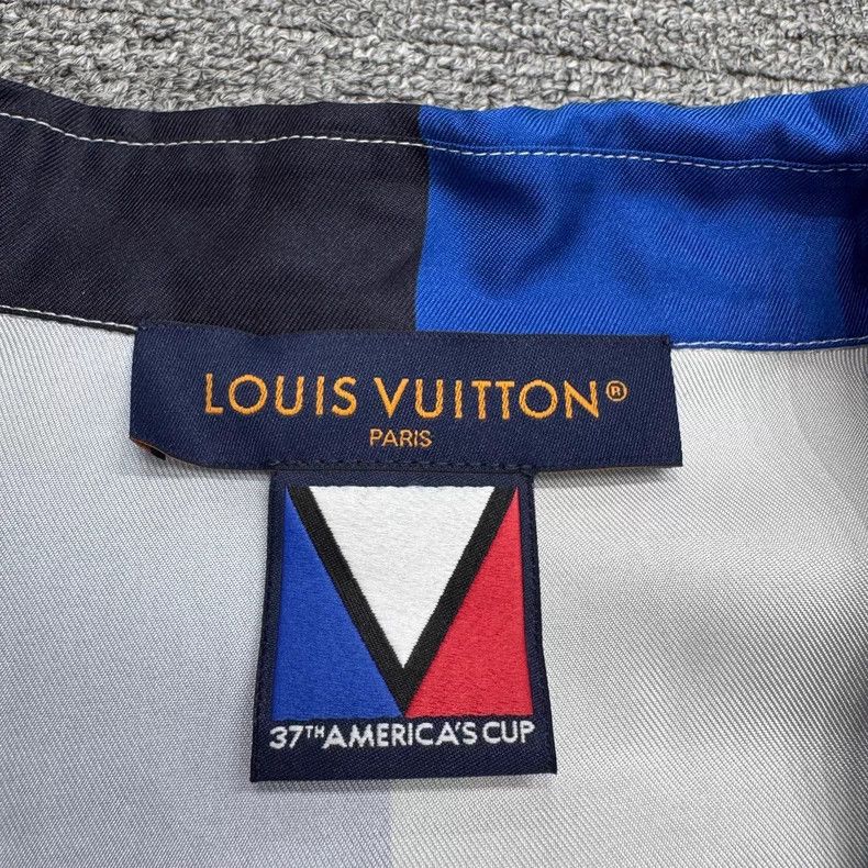 Louis Vuitton Louis Vuitton America's Cup Color Patchwork Mulberry Silk Size US XL / EU 56 / 4 - 2 Thumbnail