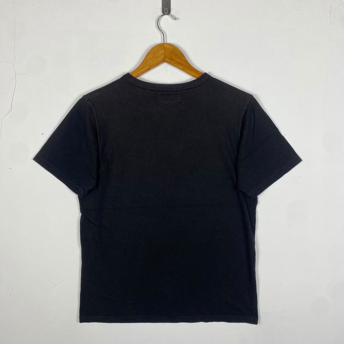 agnes b. Vintage AGNES B. Homme Paris Lizard Graphic Women Tops Tee Size US M / EU 48-50 / 2 - 4 Thumbnail