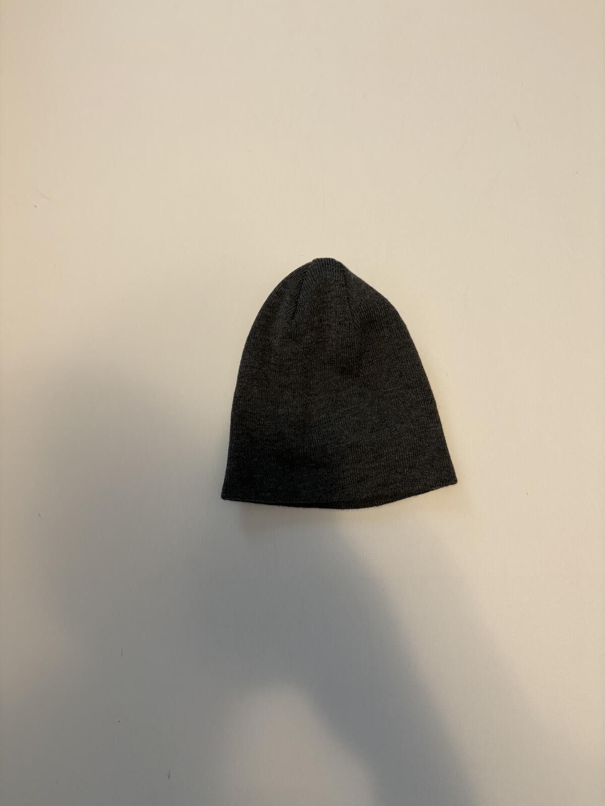 Other Charcoal Grey Knit Beanie Size ONE SIZE - 1 Preview