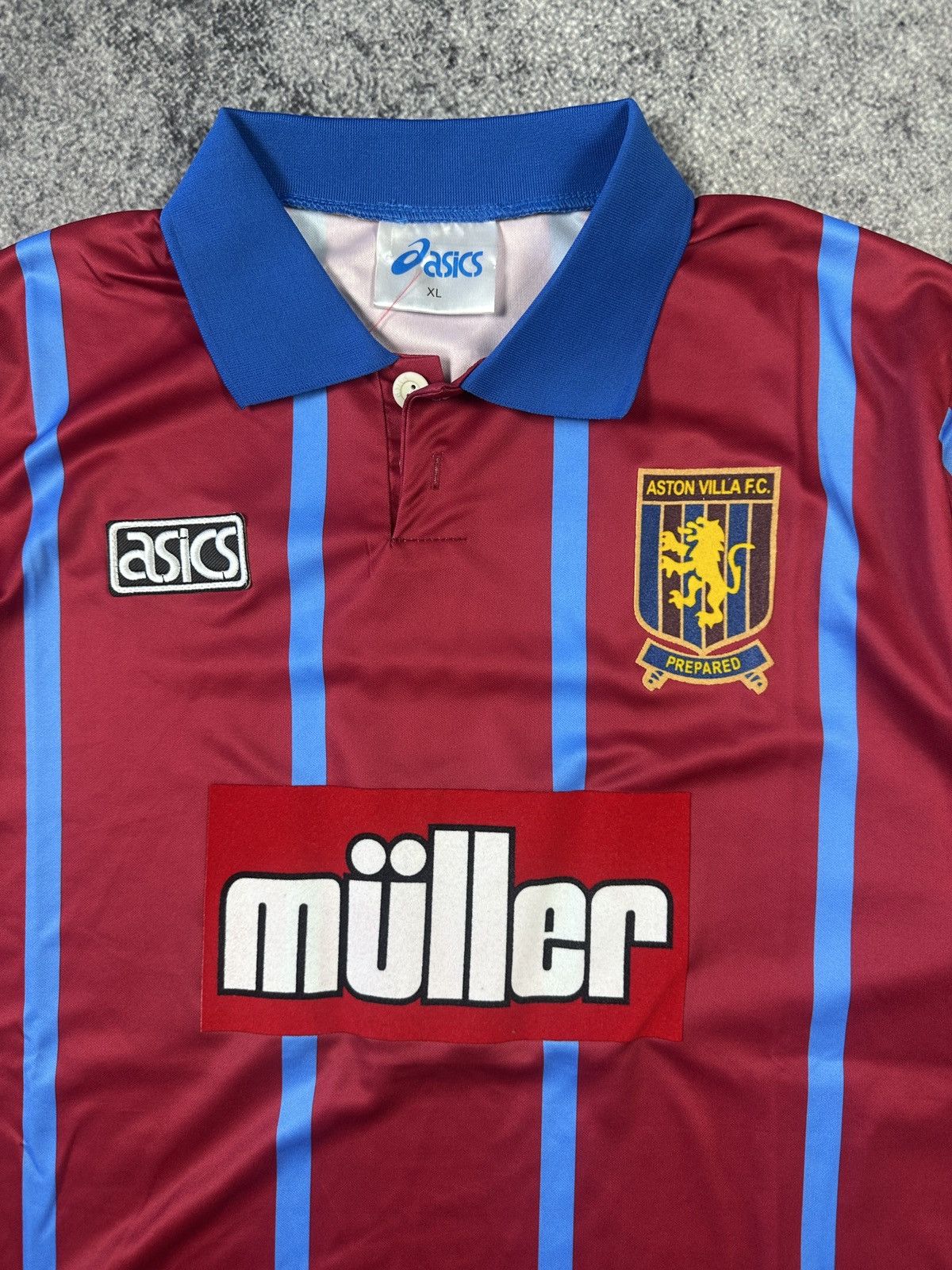 Asics Vintage Asics Retro Aston Villa Soccer Jersey Streetwear XL Size US XL / EU 56 / 4 - 2 Thumbnail