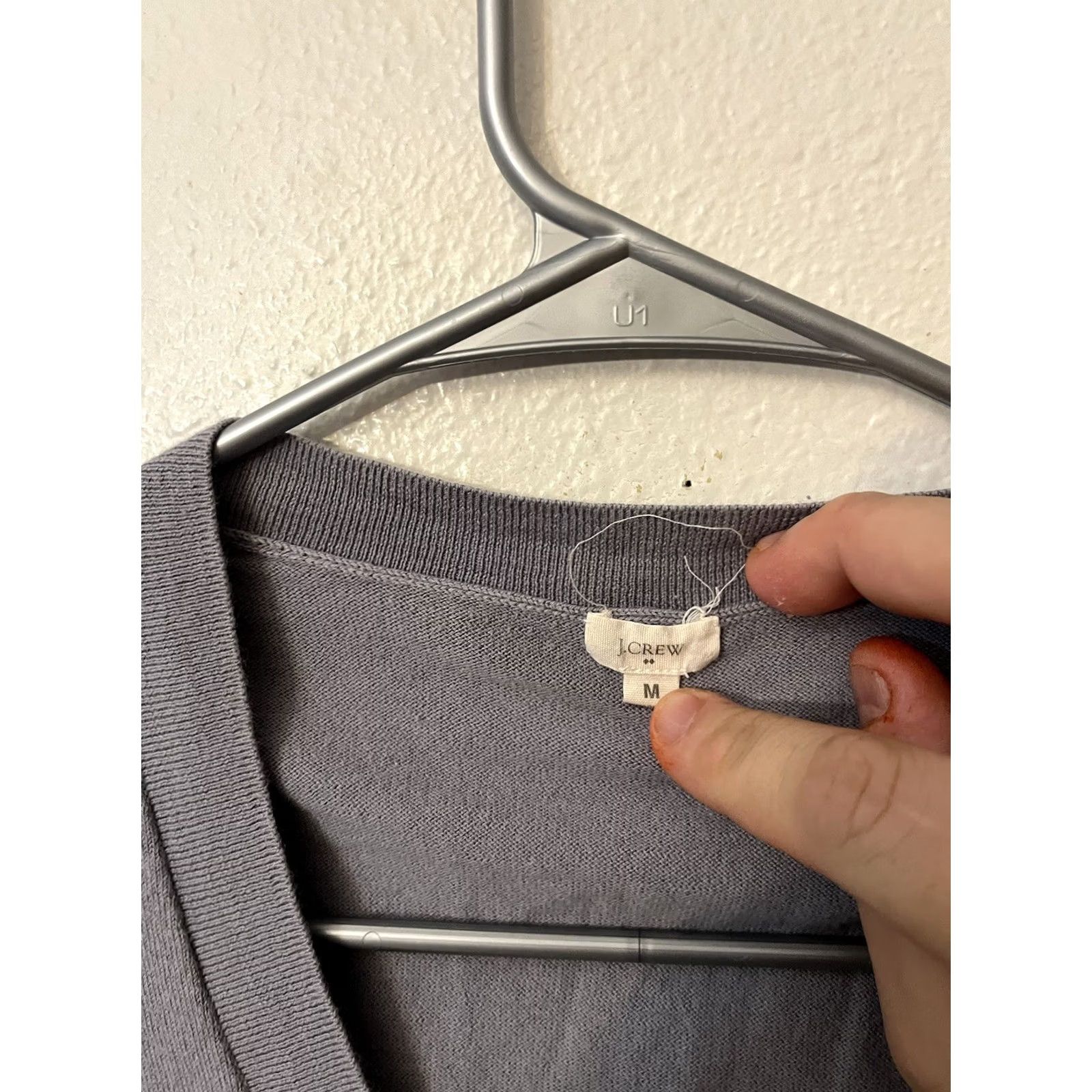 J.Crew J.Crew Women’s V-Neck Gray Sweater Long Sleeve Sz Medium Pullover M Women’s Size M / US 6-8 / IT 42-44 - 2 Thumbnail