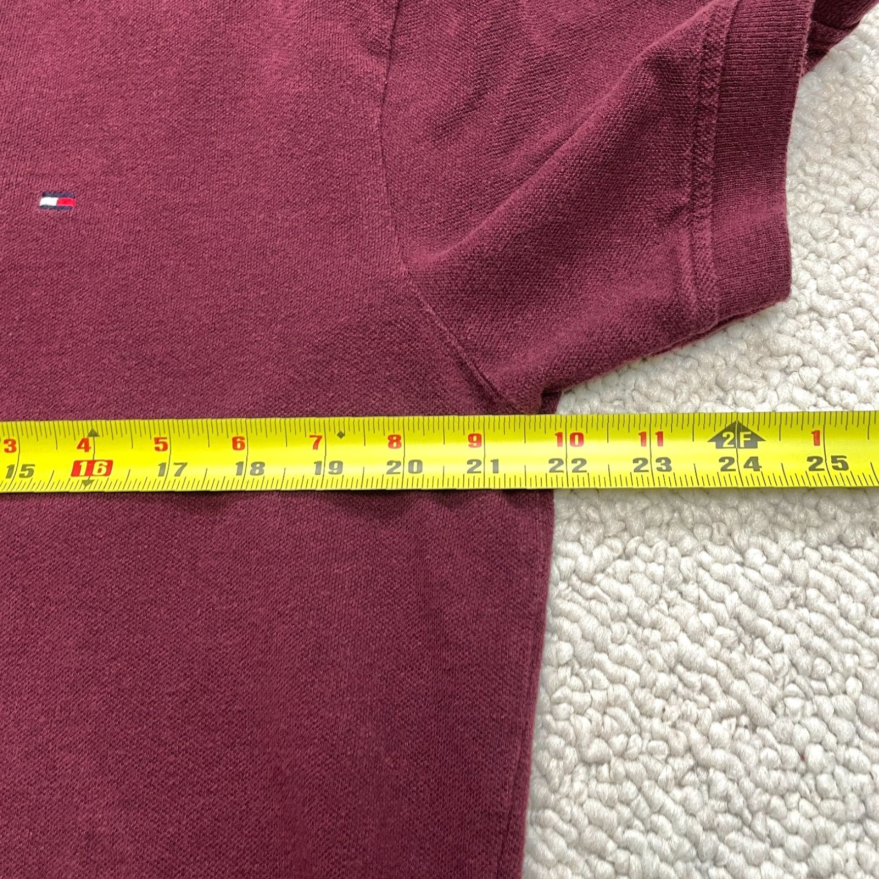 Tommy Hilfiger Tommy Hilfiger Polo Shirt Mens L Dark Red Classic Fit Knit Cotton Short Sleeve Button Collared Logo Shirt Casual Rugby Golf Modern 90s? Size US L / EU 52-54 / 3 - 6 Thumbnail