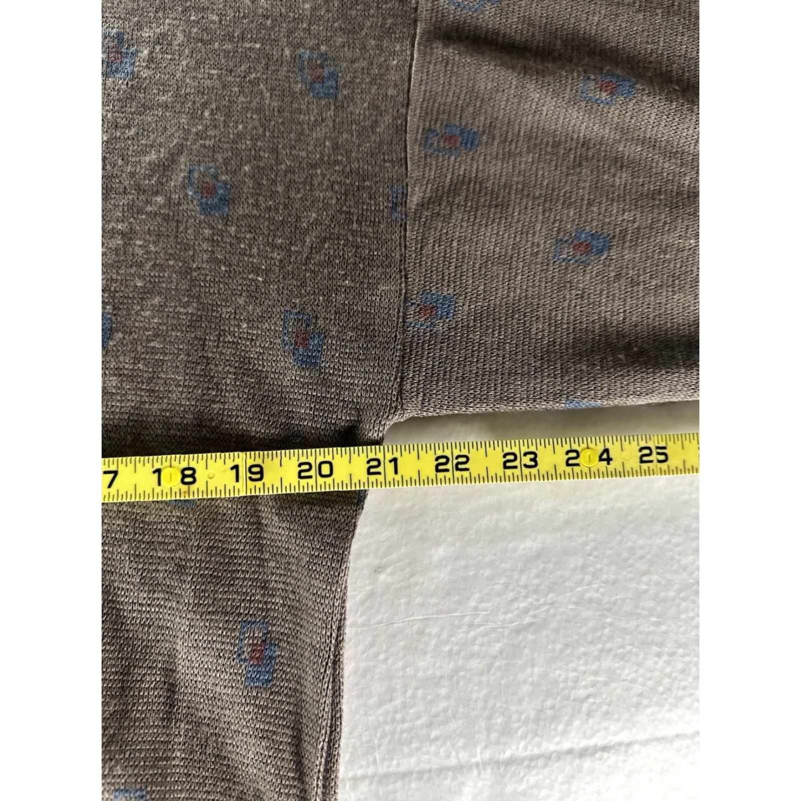 Vintage VTG Marshall Field's Mens Sweater Geometric Knit Wool ITALY Medium Brown 90s Sweater Pullover Crew Neck Casual Mens Size US M / EU 48-50 / 2 - 7 Thumbnail