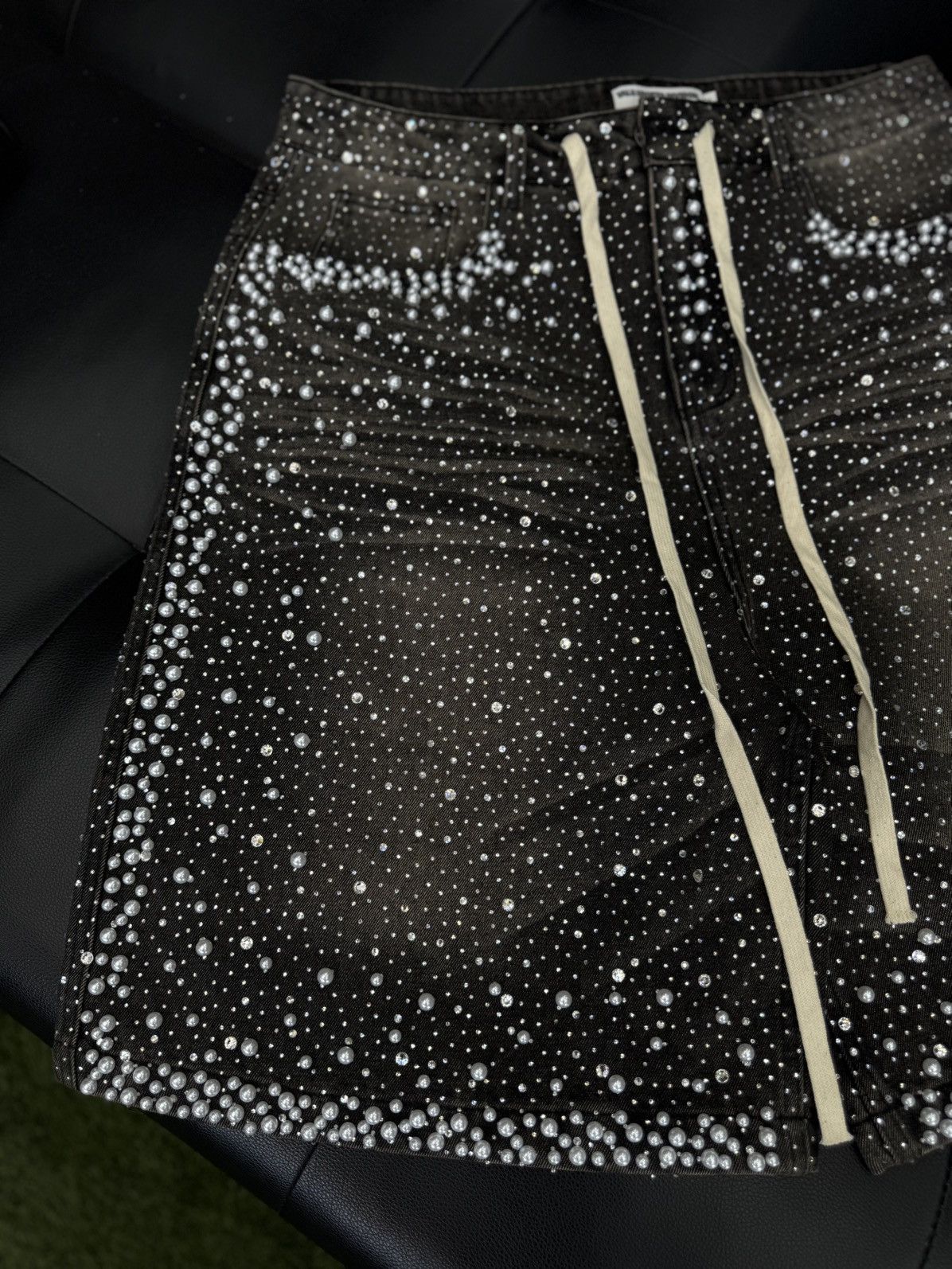 Vale Valley Rhinestone Crystal Shorts Denim Black Size 32 Size US 32 / EU 48 - 2 Thumbnail