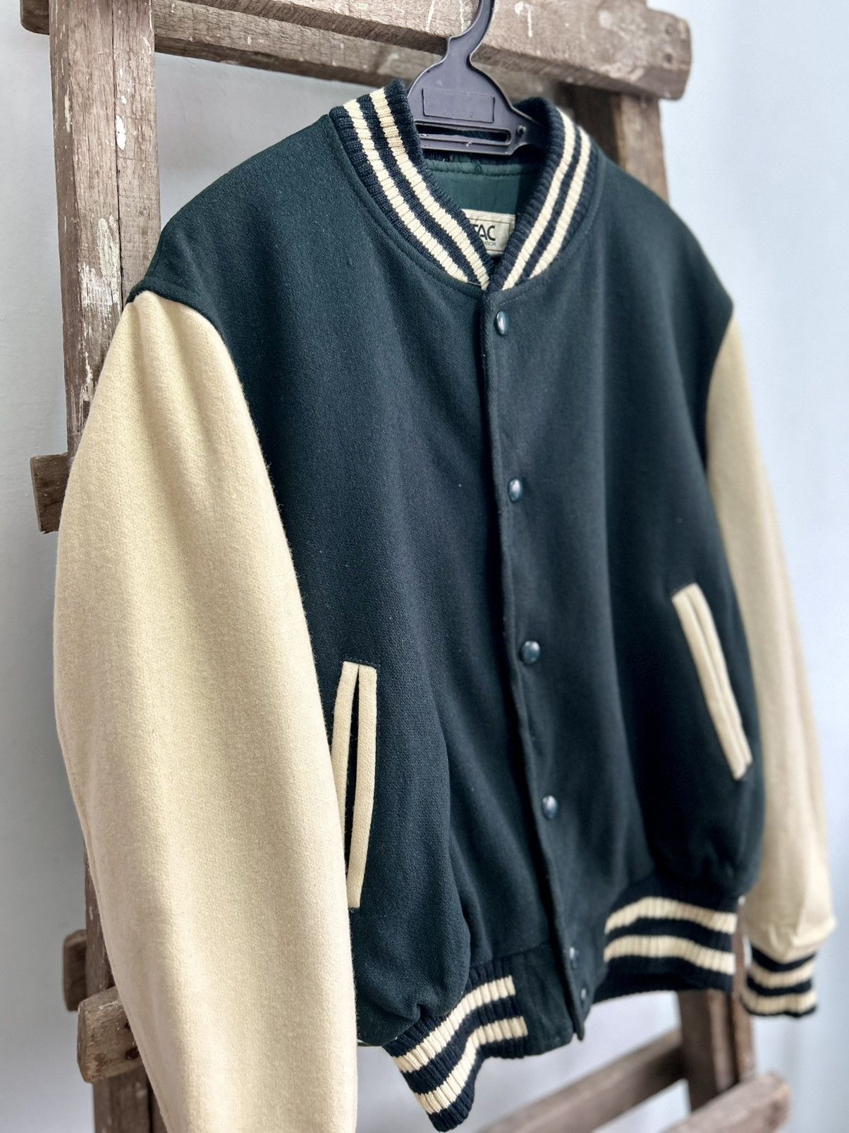 Other Vintage TAC Corporation Wool Varsity Jacket Size US L / EU 52-54 / 3 - 4 Thumbnail