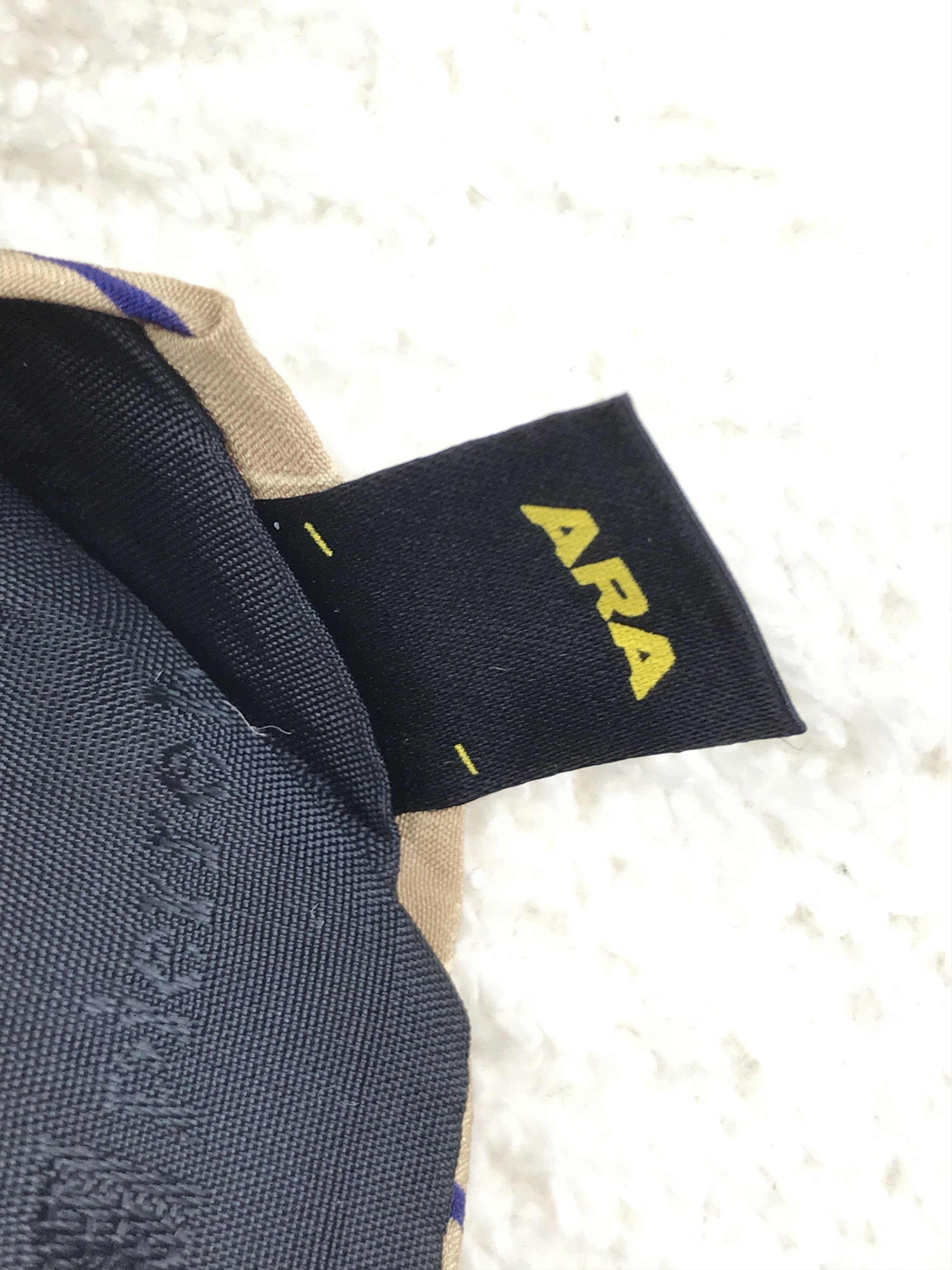 Designer × Pierre Balmain × Vintage Vintage Pierre Balmain Silk Necktie Size ONE SIZE - 7 Thumbnail