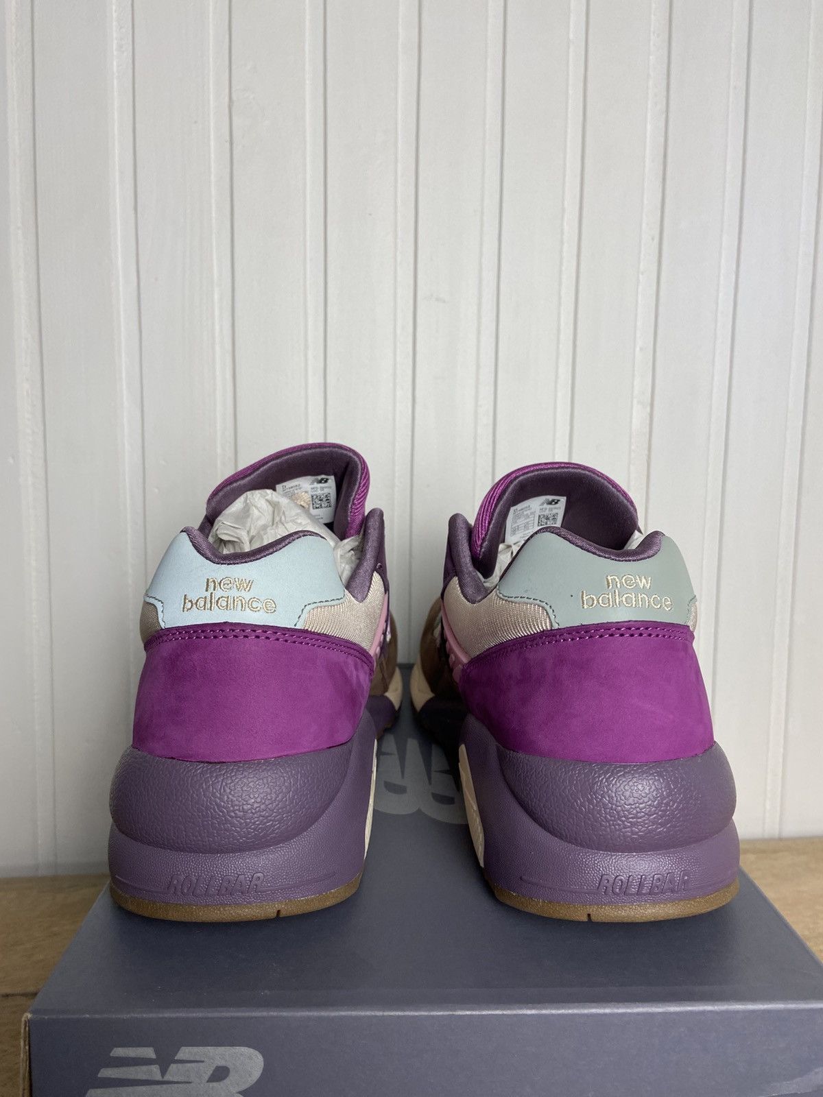 New Balance New Balance 580 size? rare new size 8US 'Purple Plum' Size US 8 / EU 41 - 7 Thumbnail