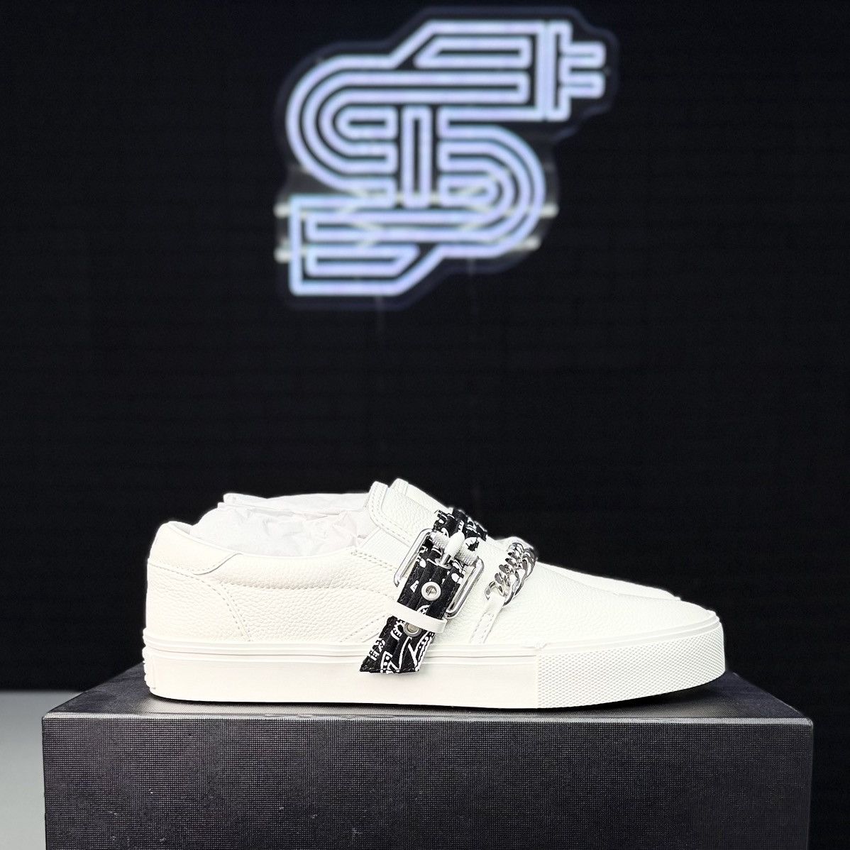 Amiri Amiri Bandana Chain Slip-On Sneaker Size US 8 / EU 41 - 2 Thumbnail