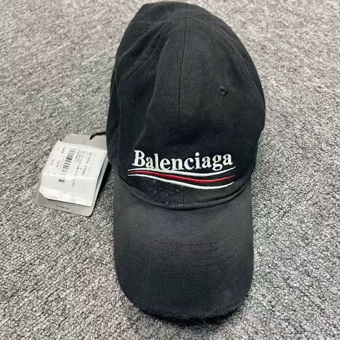 Balenciaga Balenciaga Distressed Cotton Baseball Cap Size ONE SIZE - 1 Thumbnail