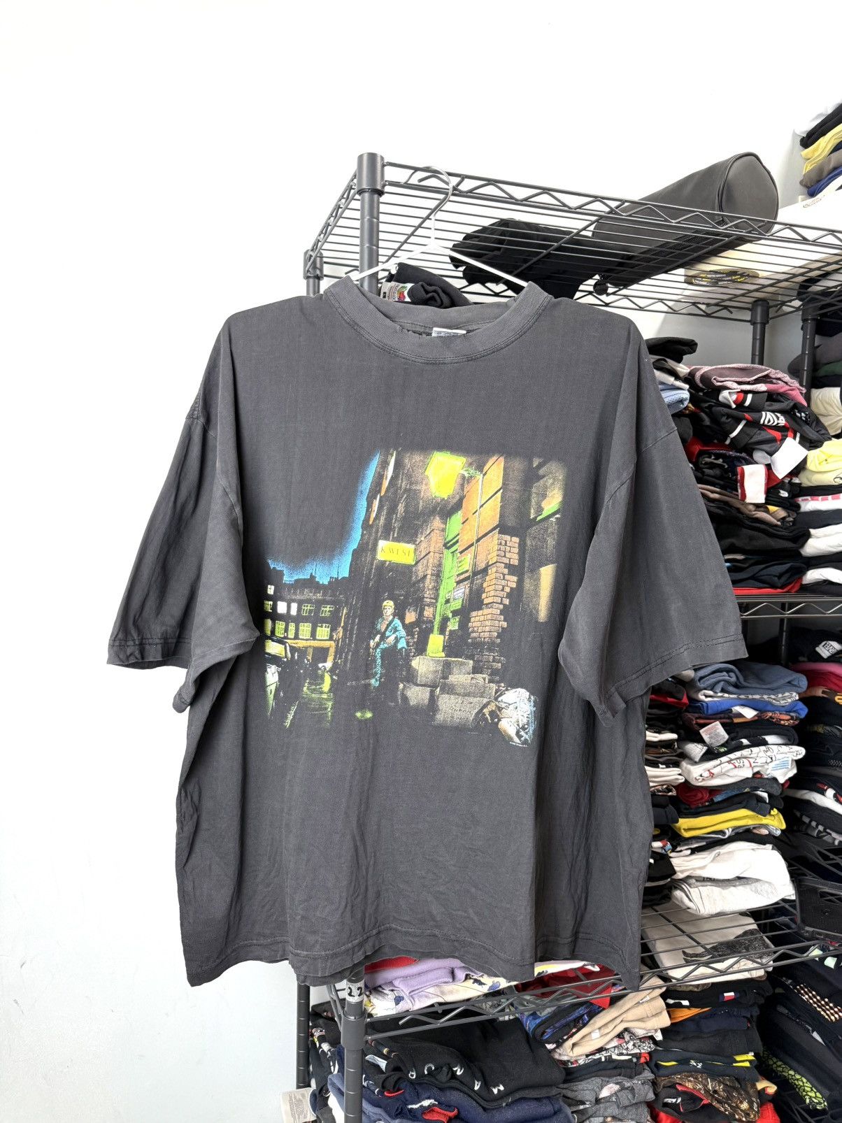 Band Tees Vintage 1998 David Bowie Ziggy Stardust Tour T Shirt Size US XL / EU 56 / 4 - 1 Thumbnail