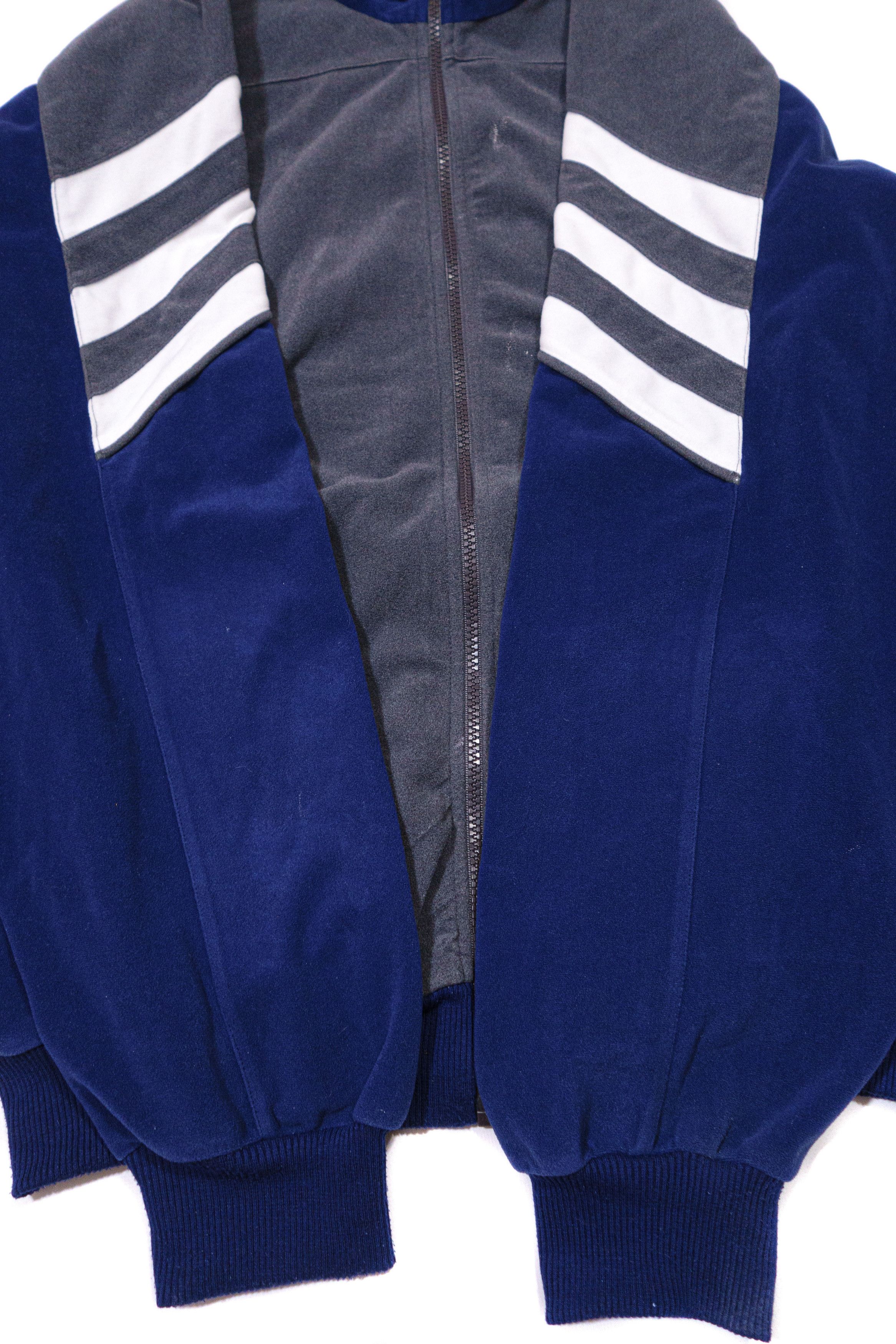 Adidas 90S Logo Plush Soft Velour Zip Jacket Size US L / EU 52-54 / 3 - 5 Thumbnail