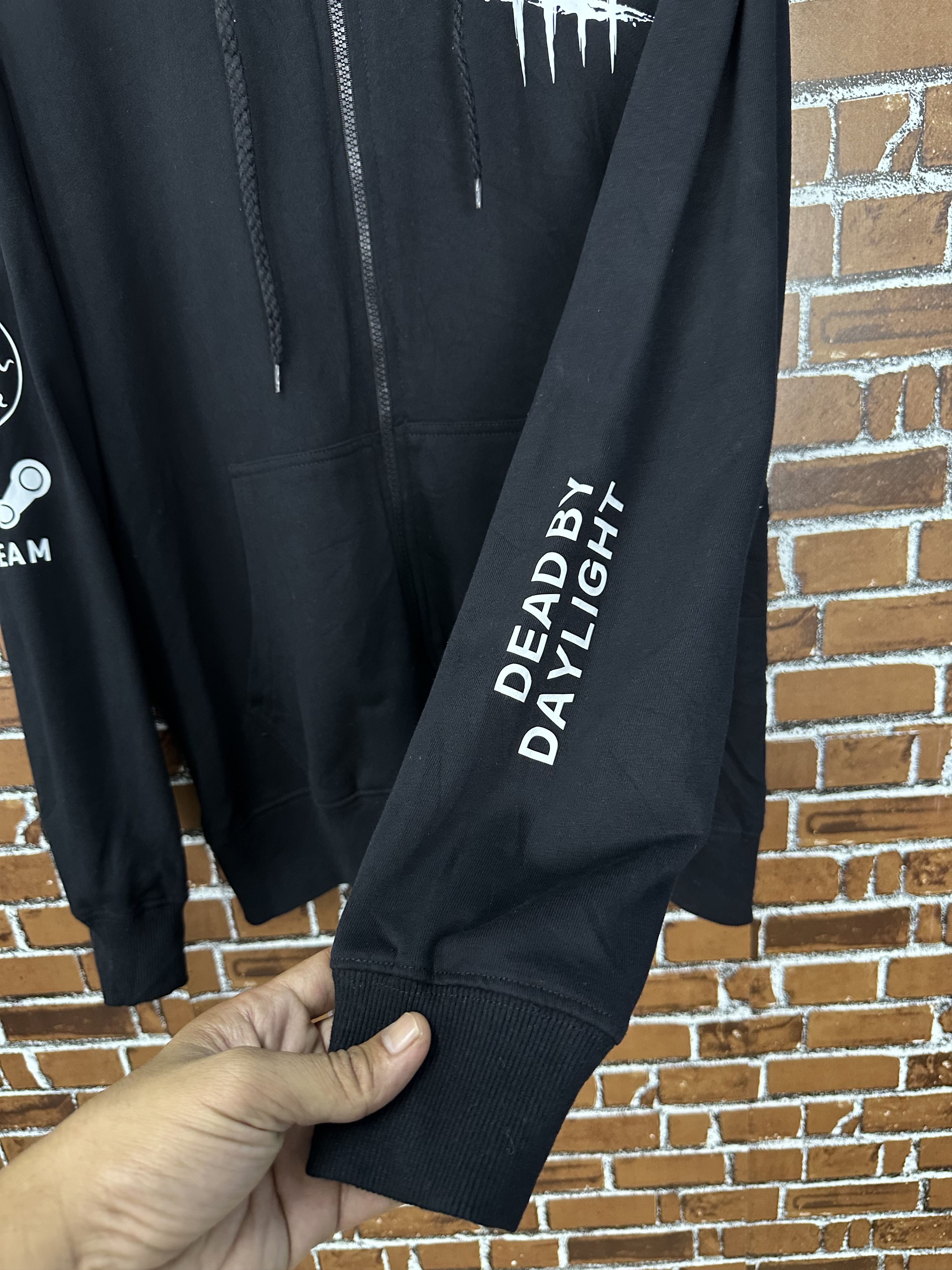 The Game Dead by Daylight Survivor Games Hoodie Z443 Size US L / EU 52-54 / 3 - 5 Thumbnail