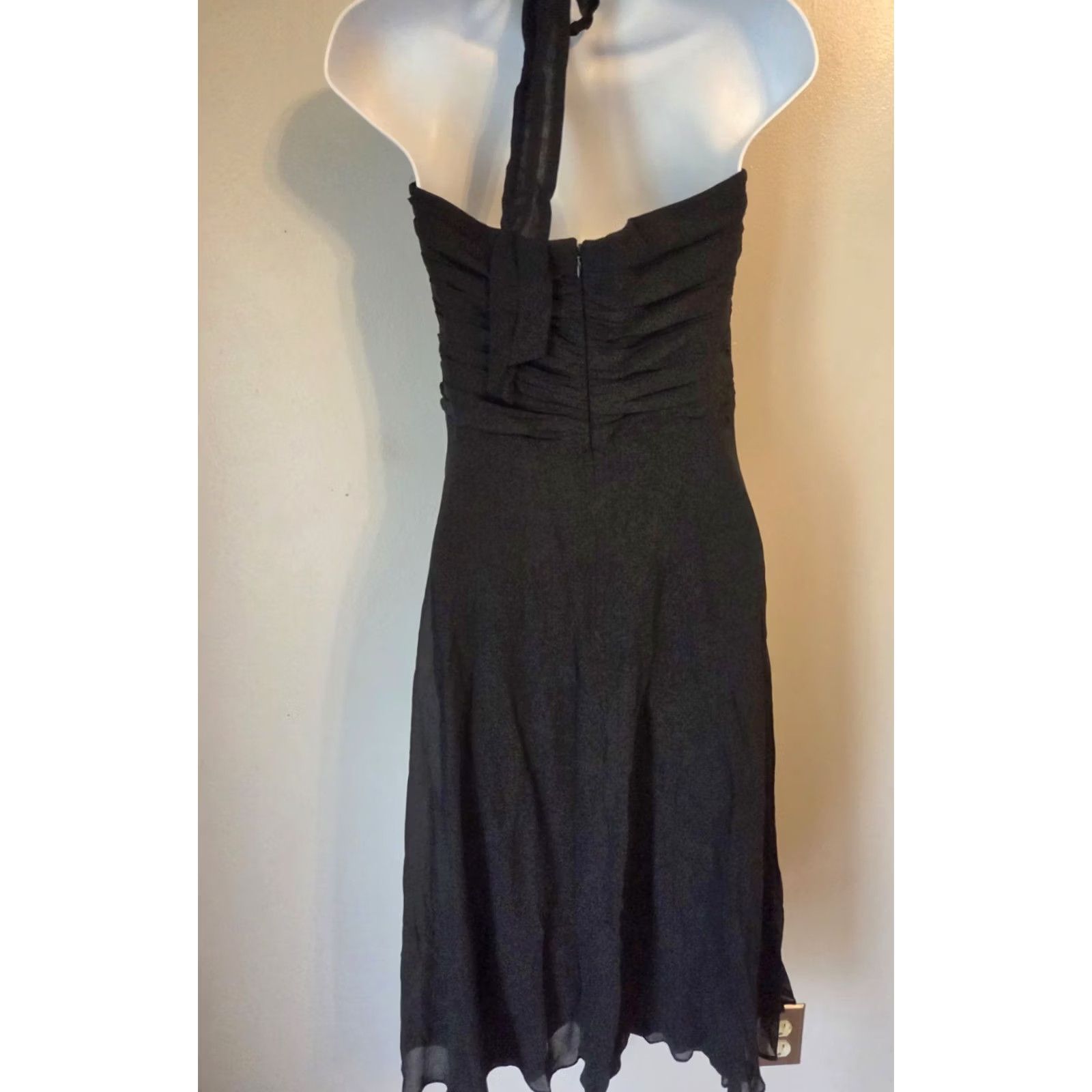 MAGGY LONDON VINTAGE Maggy London Dress 6 Black Silk Ruched Halter Cocktail 90s Size M / US 6-8 / IT 42-44 - 3 Thumbnail
