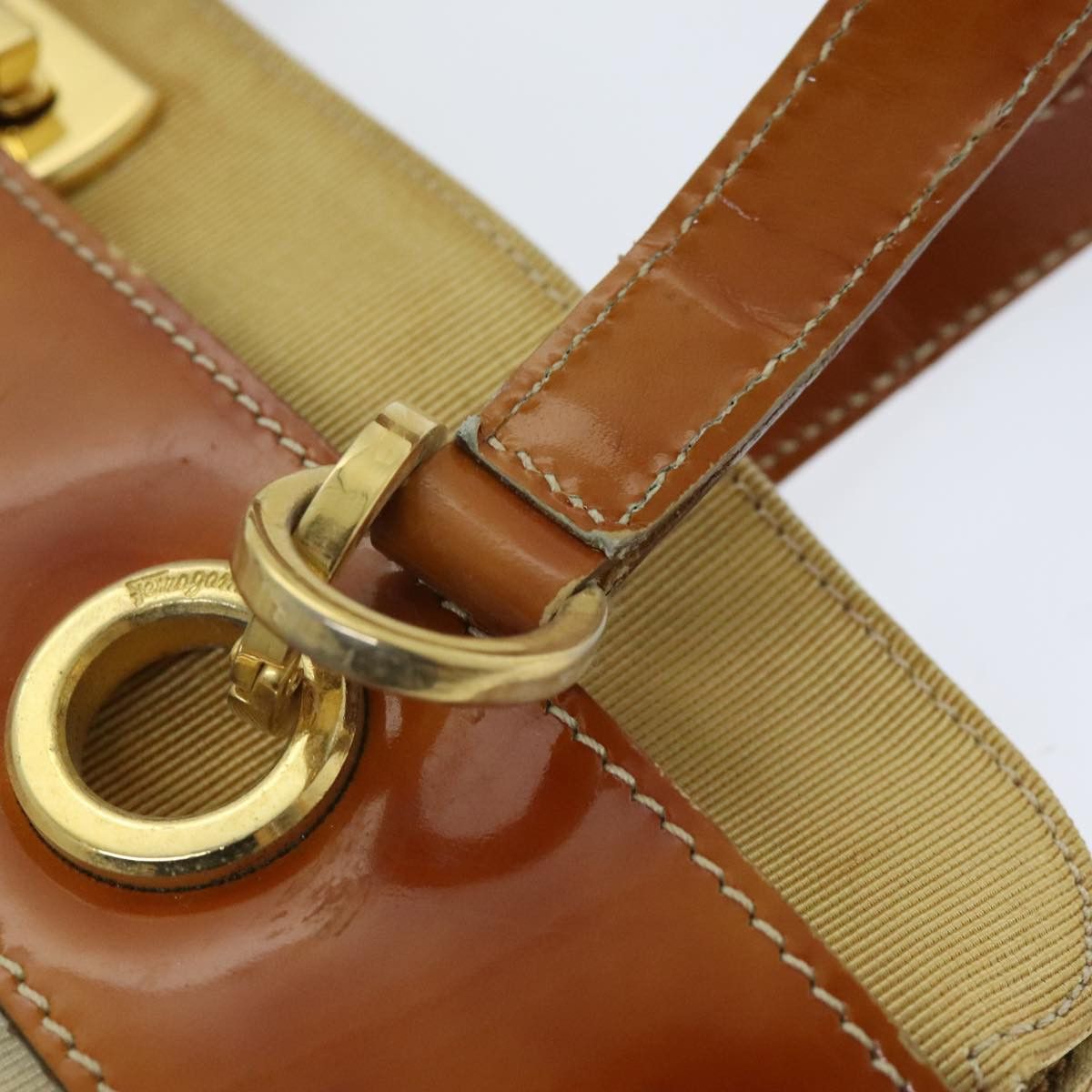Salvatore Ferragamo Salvatore Ferragamo Gancini Shoulder Bag Vinyl Beige Orange Size ONE SIZE - 9 Thumbnail