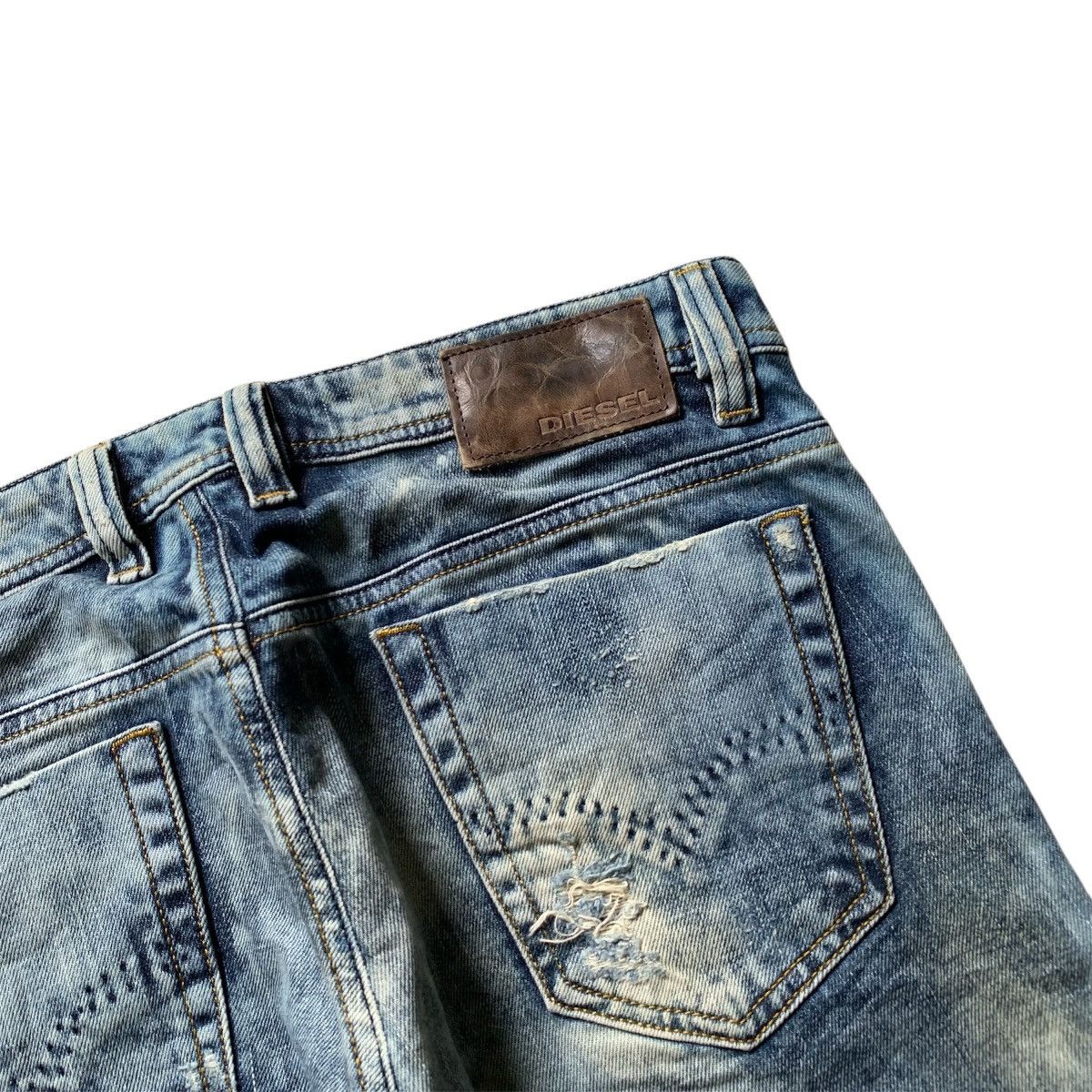 Diesel Diesel Viker R-Box Distressed Jeans Faded Ifsix Lgb Style Size US 32 / EU 48 - 9 Thumbnail