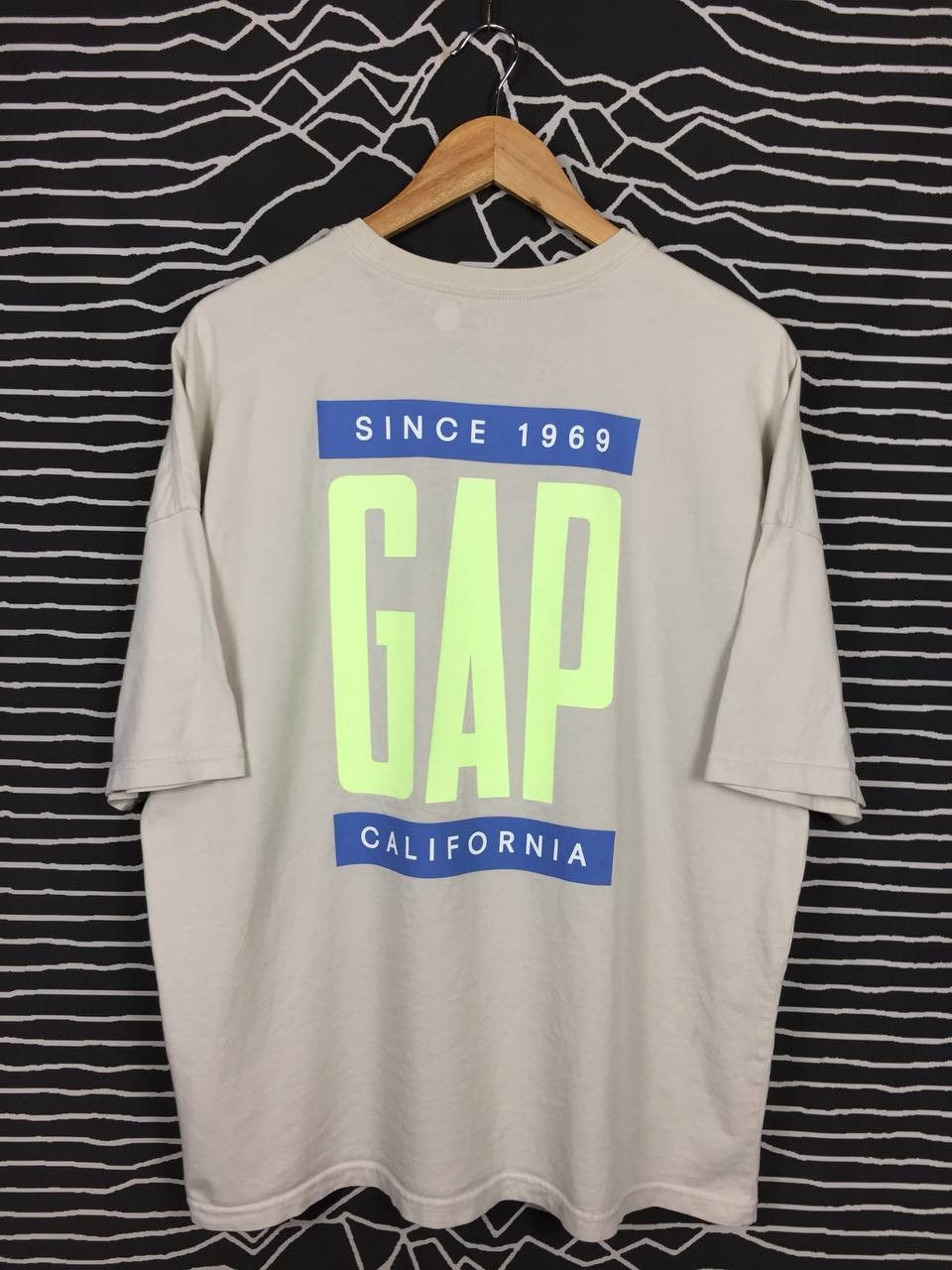 Gap × Vintage GAP California Big Logo Spell Out Tee Size US L / EU 52-54 / 3 - 2 Thumbnail