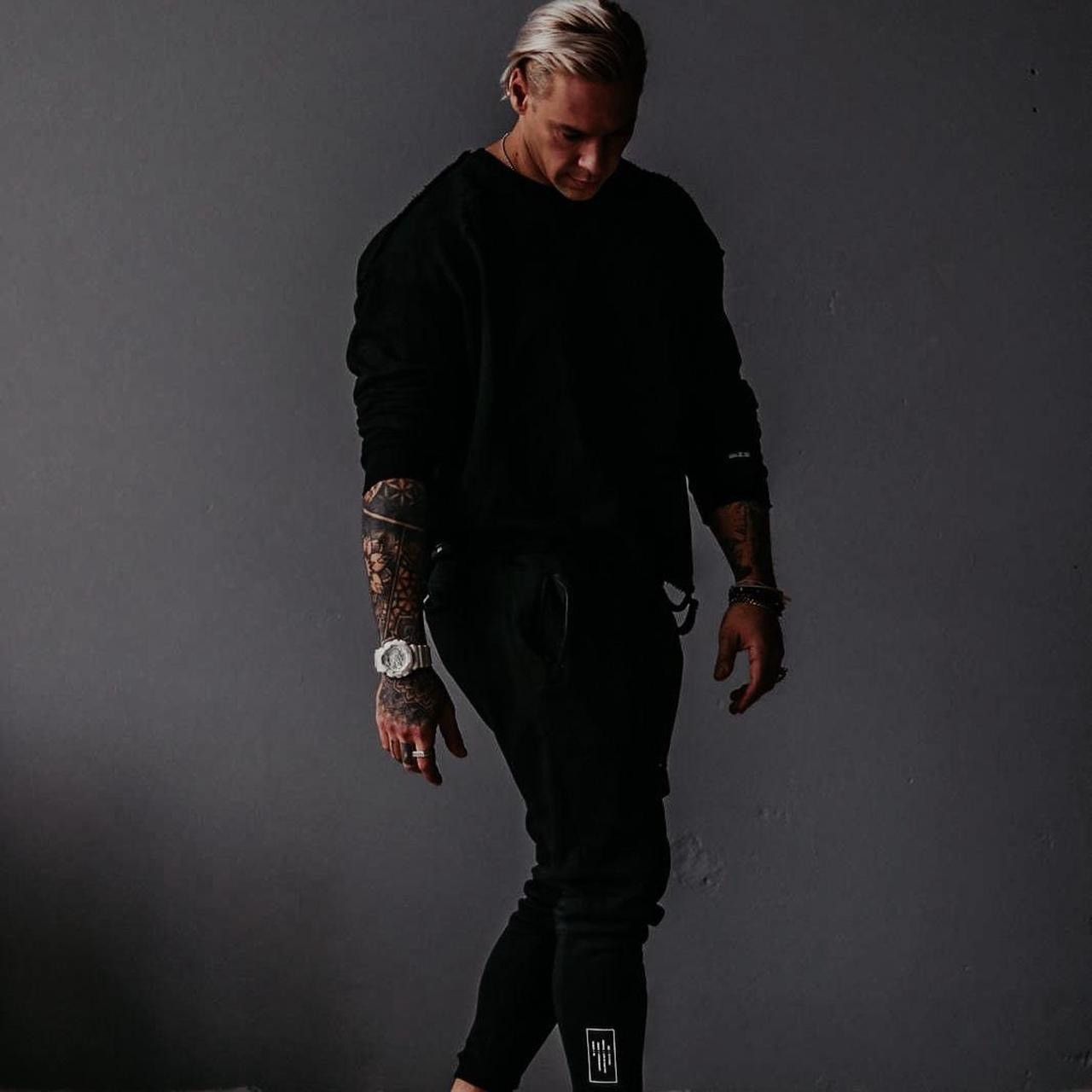 Other Black oversized crewneck sweatshirt with raw hem Size US L / EU 52-54 / 3 - 4 Thumbnail