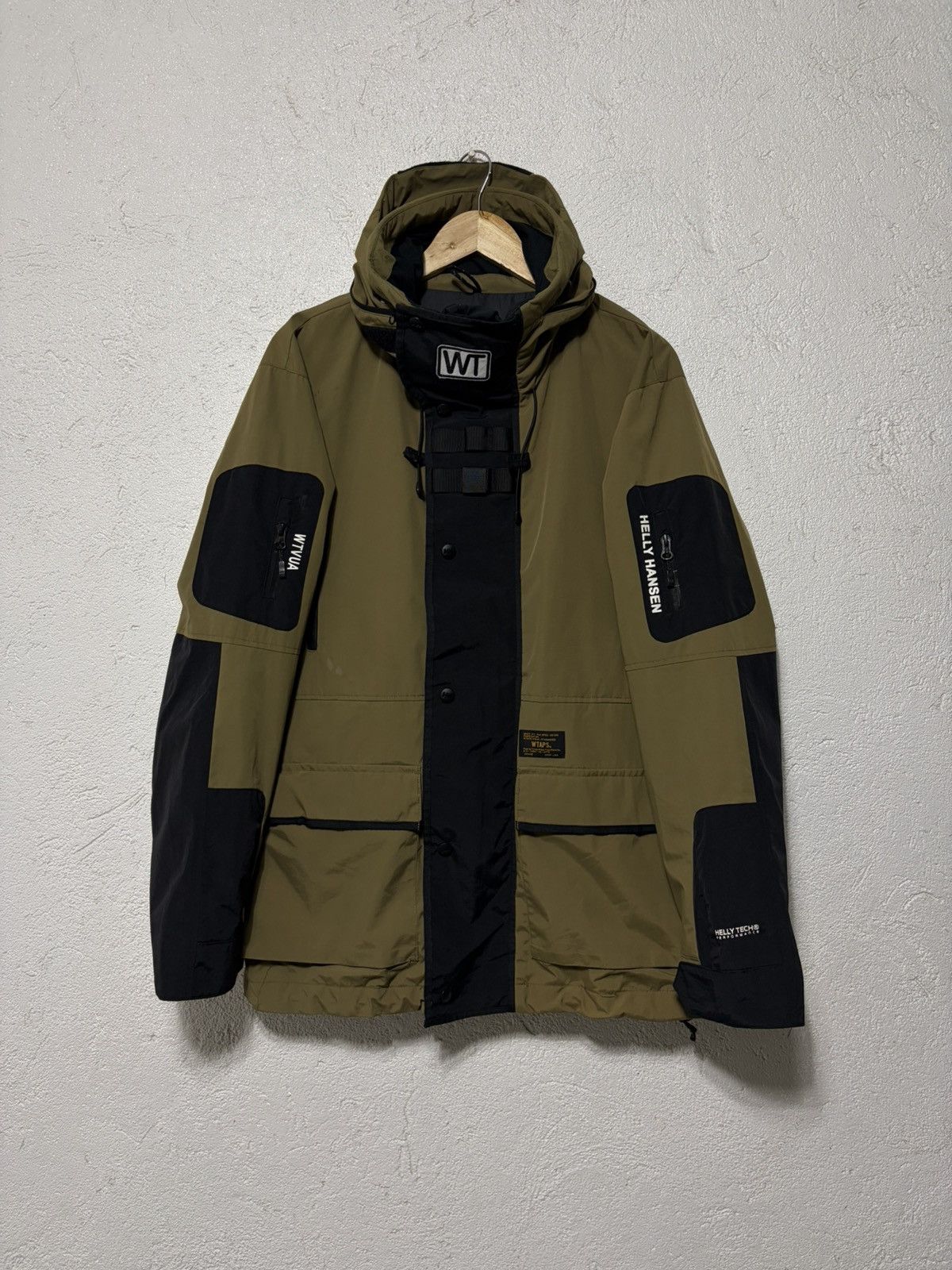 Helly Hansen WTAPS X HELLY HANSEN LIMITED CAPSULE TECHWEAR ANORAK Size US XL / EU 56 / 4 - 1 Thumbnail