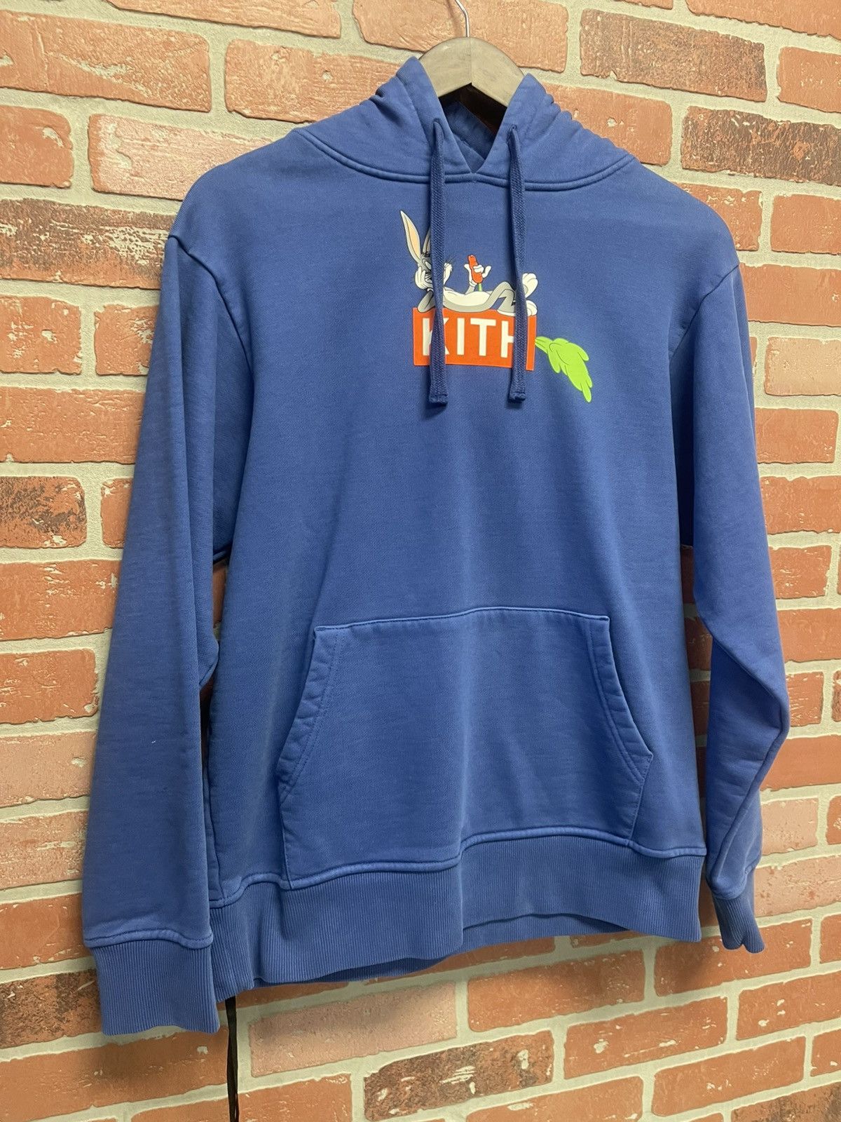 Kith Size M - Kith x Looney Tunes Bogo Brand New! Size US M / EU 48-50 / 2 - 2 Thumbnail