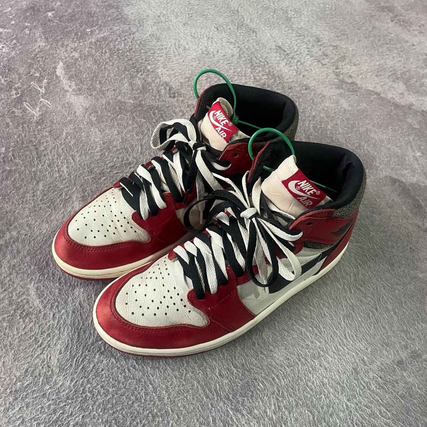 Nike Nike Distressed Red Lowtop Sneakers 22 Men Size US 10 / EU 43 - 1 Thumbnail