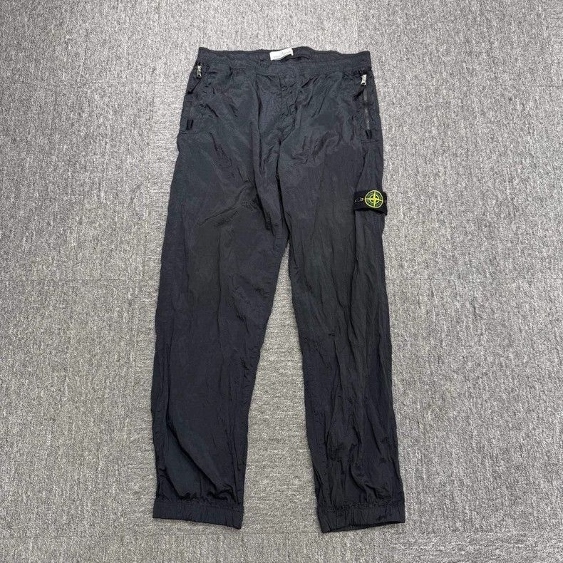 Stone Island Stone Island Black Nylon Sweatpants Size US 34 / EU 50 - 1 Thumbnail