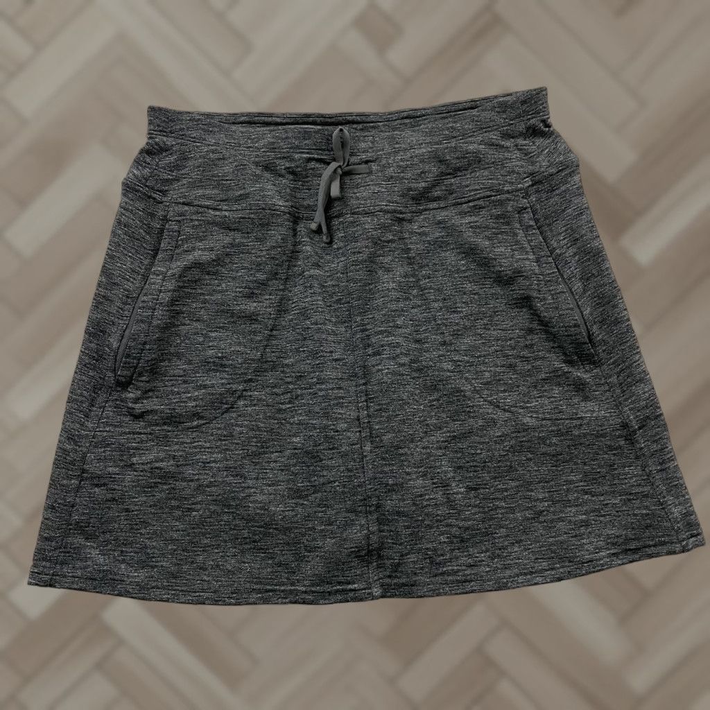 Vintage Kuhl Skirt XS Gray Womens A-Line Short Built In Shorts Outdoor Skirt Skort Logo Size 26" / US 2 / IT 38 - 1 Thumbnail