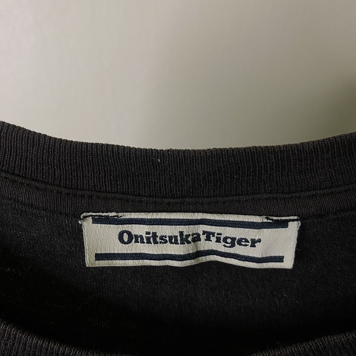 Onitsuka Tiger Onitsuka Tiger DK Nice Graffiti Graphic Tee Size US L / EU 52-54 / 3 - 5 Thumbnail