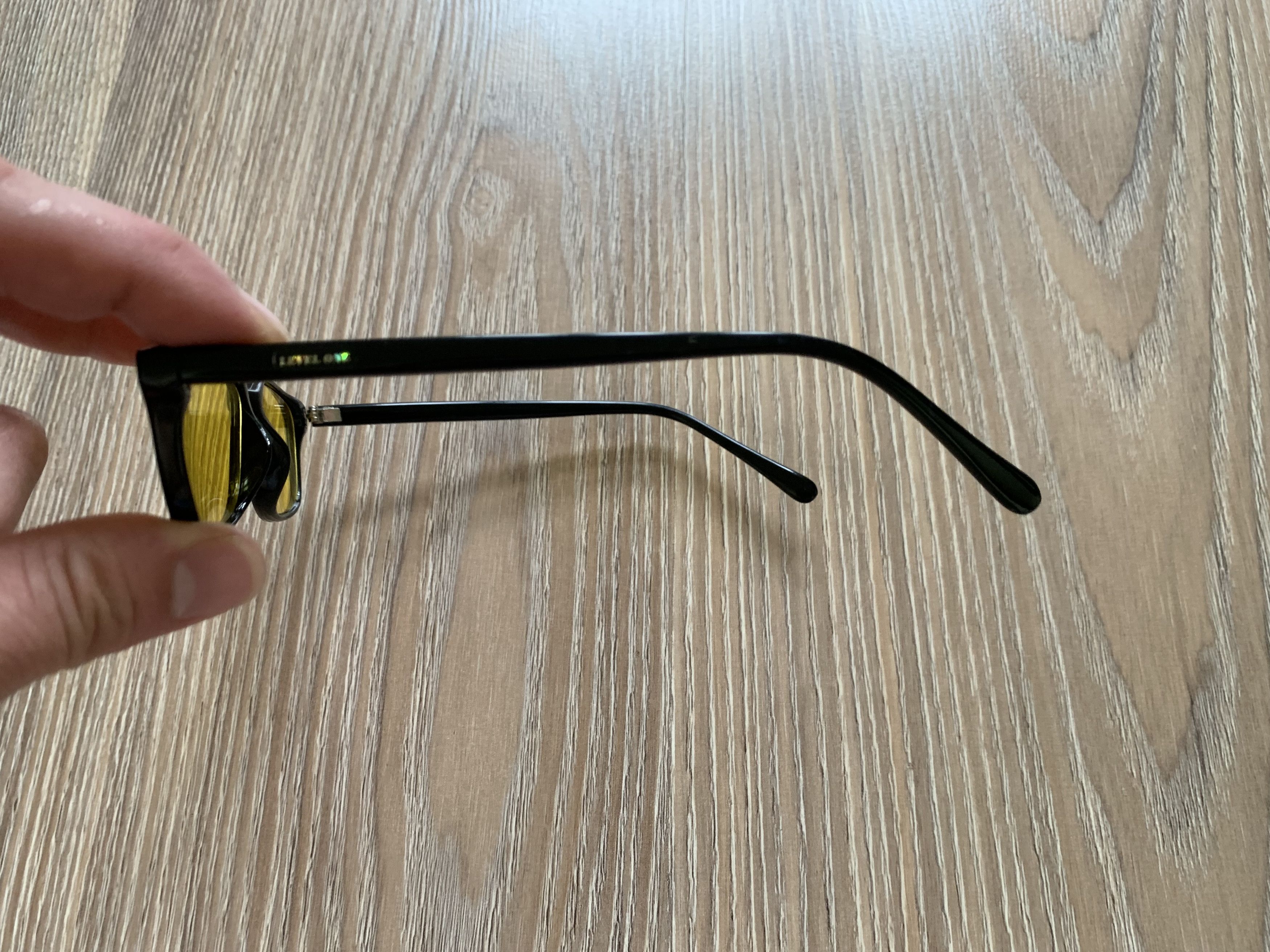Designer Black Classic Level One Sunglasses L4049 Size ONE SIZE - 6 Thumbnail