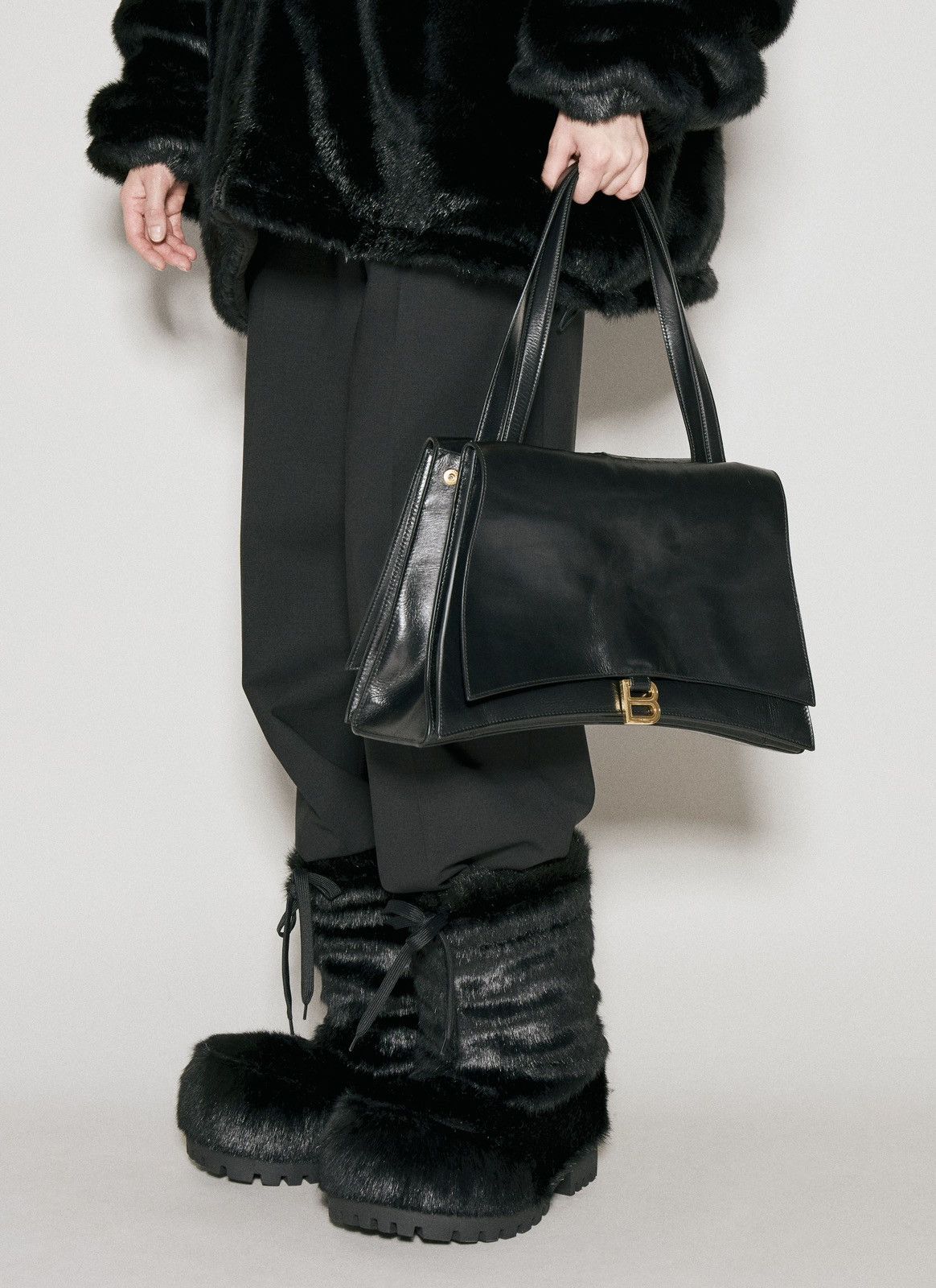 Balenciaga Balenciaga Crush Large Shoulder Bag Size ONE SIZE - 3 Thumbnail
