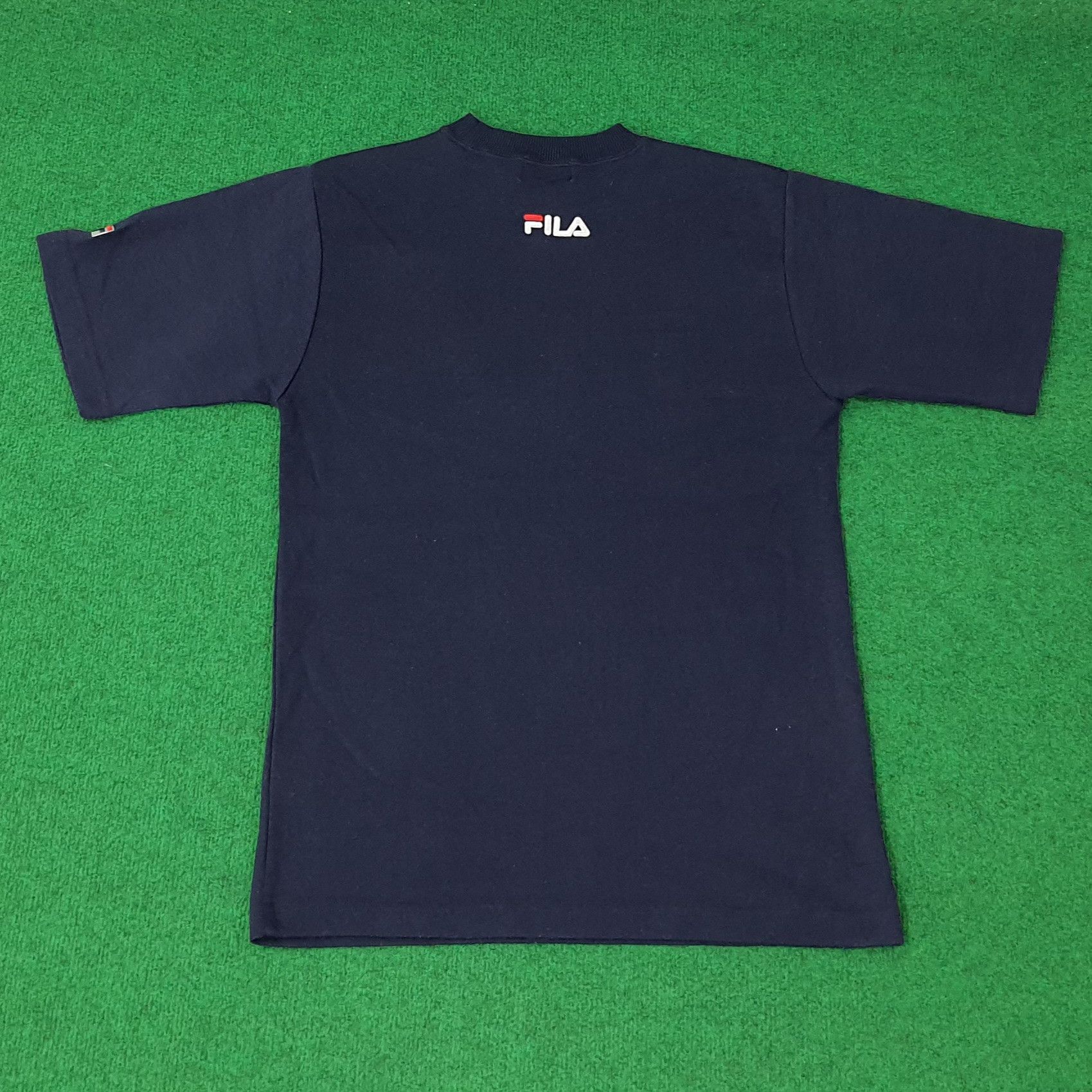 Fila Vintage FILA Big Logo Tshirt C261N19 Size US M / EU 48-50 / 2 - 3 Thumbnail