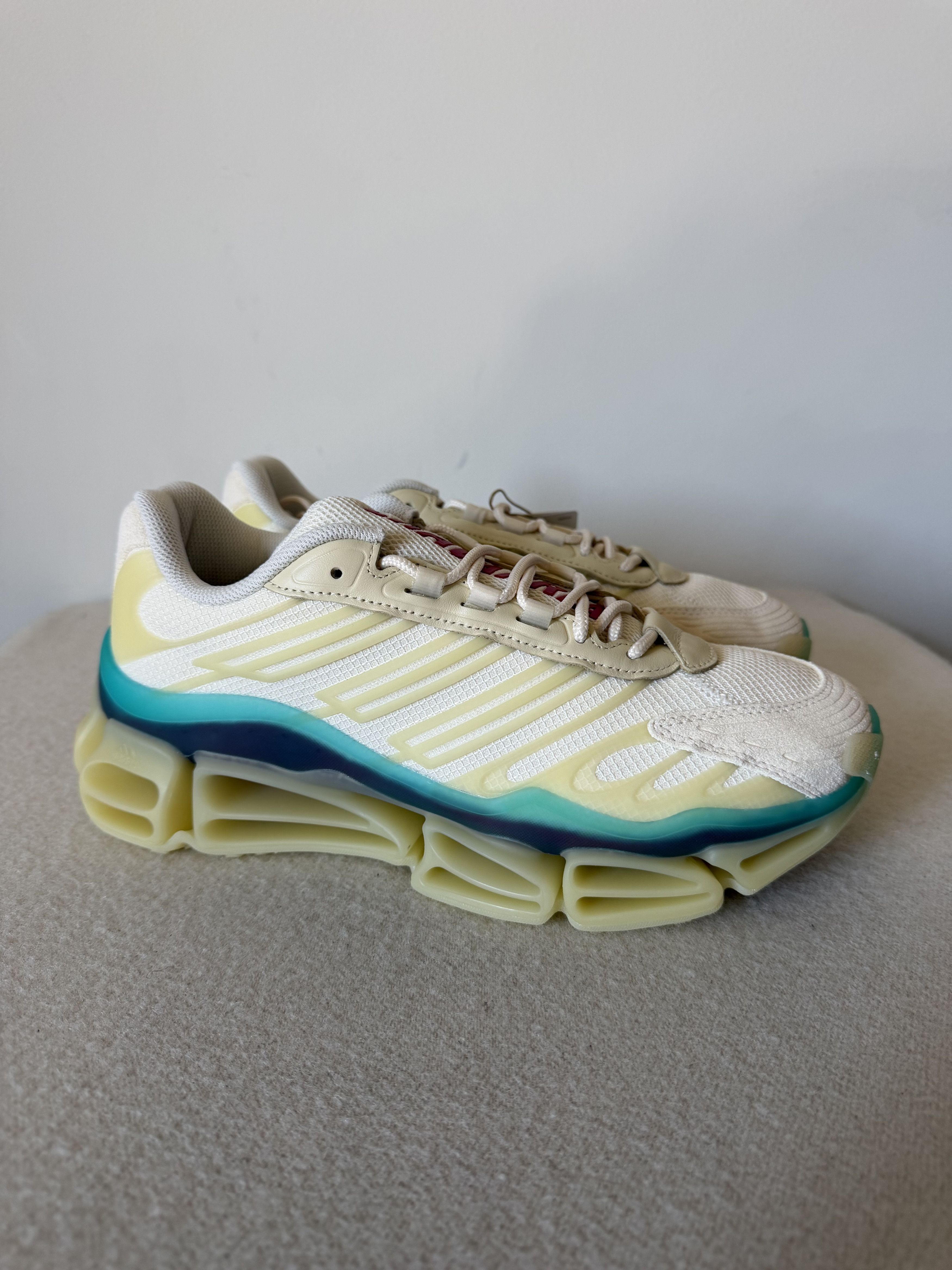 Adidas × Willy Chavarria Willy Chavarria Adidas Megaride AG in White Size US 8.5 / EU 41-42 - 1 Thumbnail