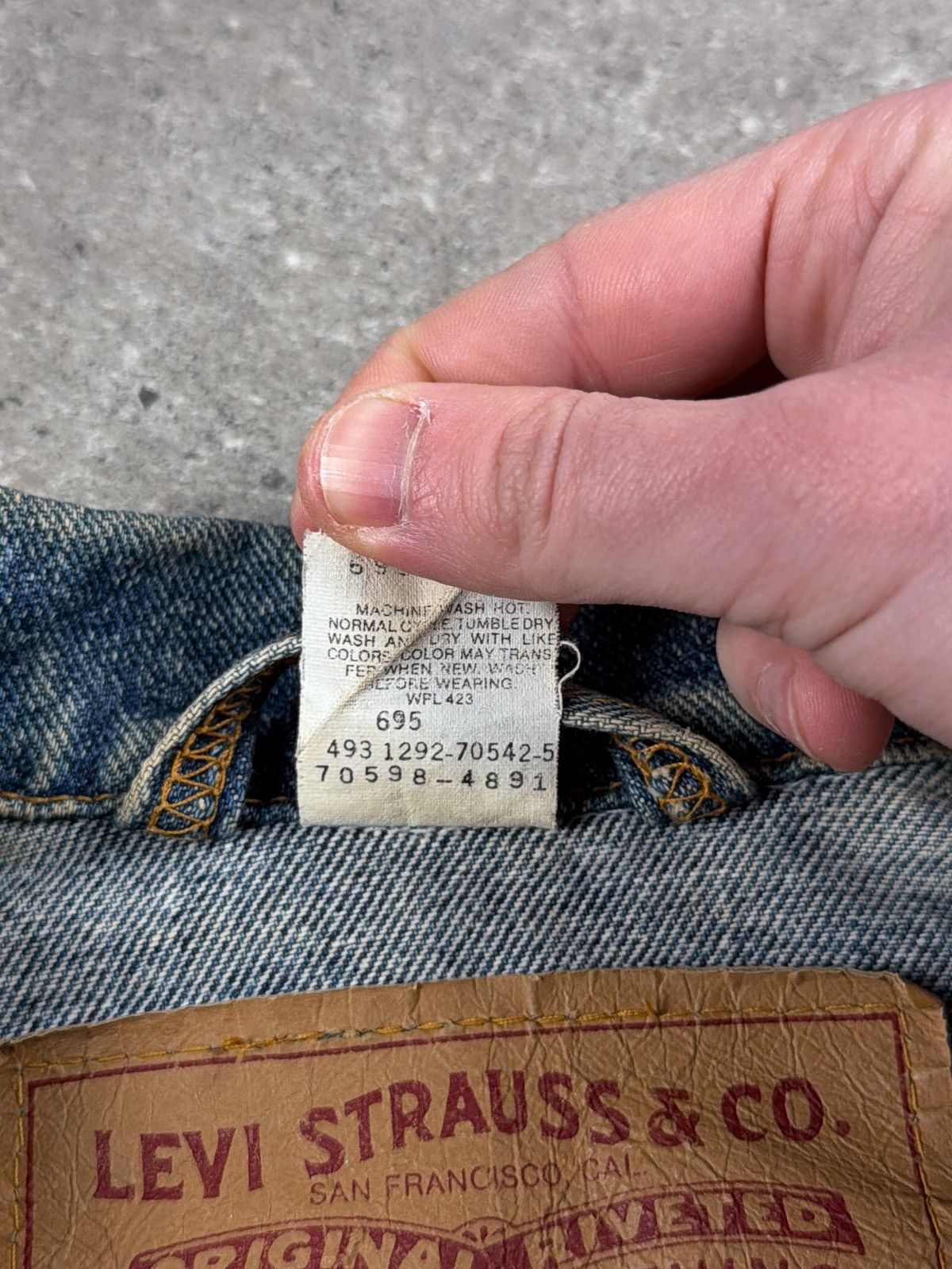 Levi's Vintage Levi’s Denim Jacket 70598 4891 Size US L / EU 52-54 / 3 - 11 Thumbnail