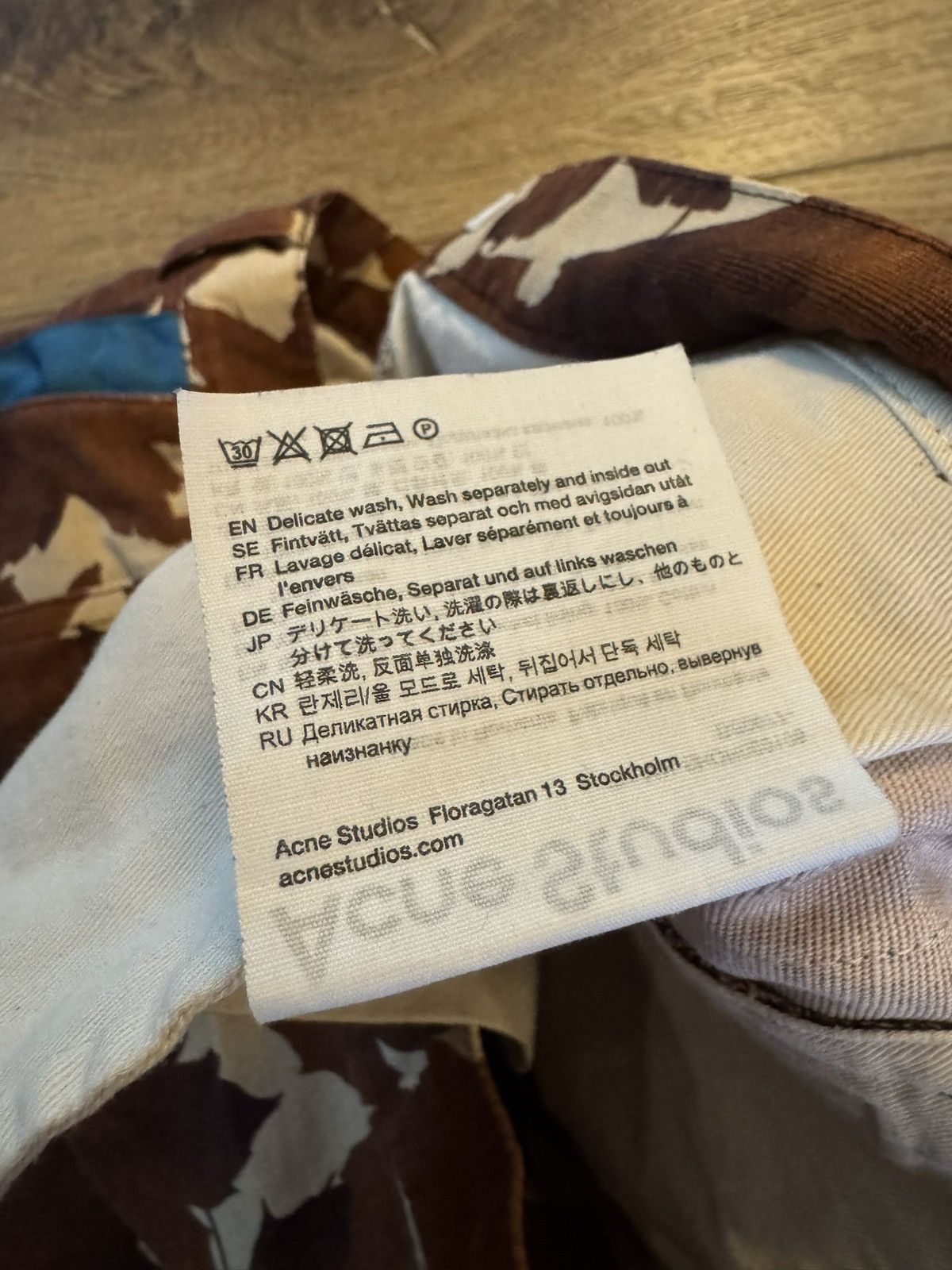 Acne Studios Acne Studios Brown Leaf Pattern Shorts Size US 36 / EU 52 - 4 Thumbnail