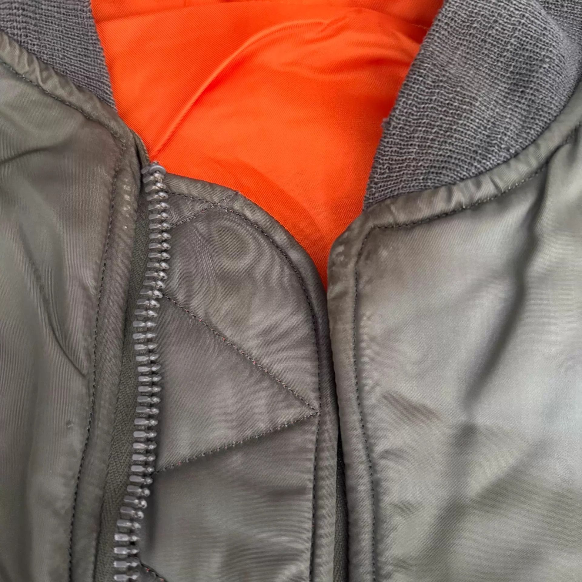 Alpha Industries Alpha 1963 Vintage MA-1 M Orange Lining Bomber Jacket Size US M / EU 48-50 / 2 - 4 Thumbnail