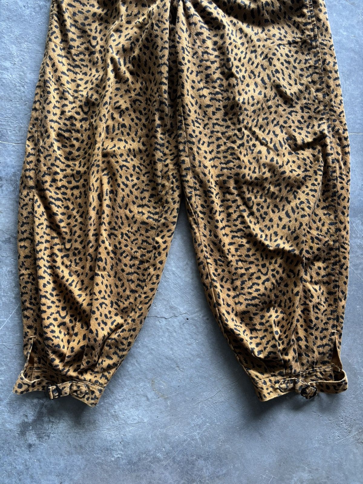 20471120 × Hysteric Glamour × Japanese Brand CRAZY VEMMAX CHEETAH LEOPARD NIKKAPOKKA TOBI PANTS JAPANESE Size US 30 / EU 46 - 7 Thumbnail