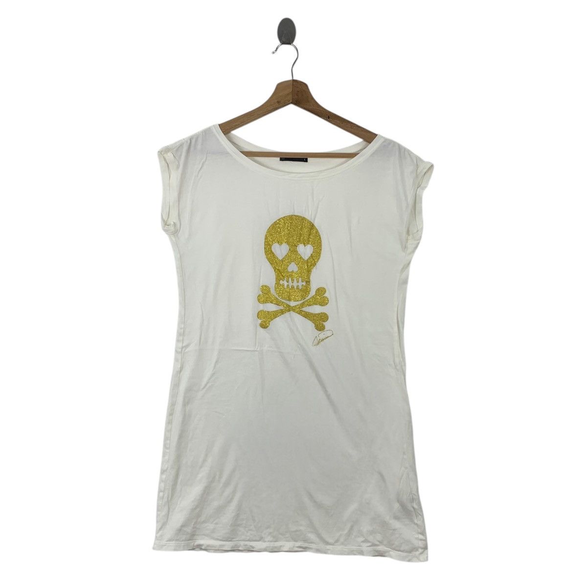 Uniqlo UNIQLO SKULL BONES Love Artwork Illustration Tee Shirt Size L / US 10 / IT 46 - 1 Thumbnail