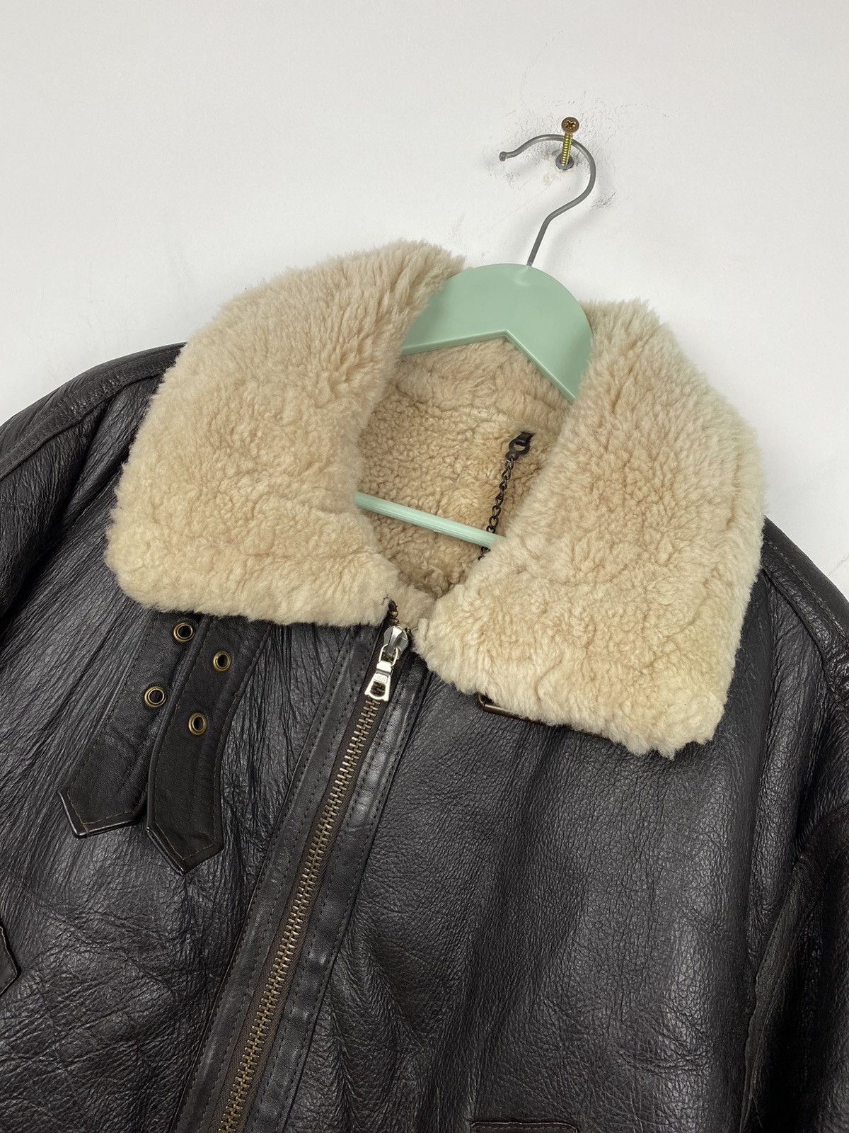 Chevignon Vintage Chevignon Shearling Leather Coat Pilots Avirex Size US M / EU 48-50 / 2 - 2 Thumbnail