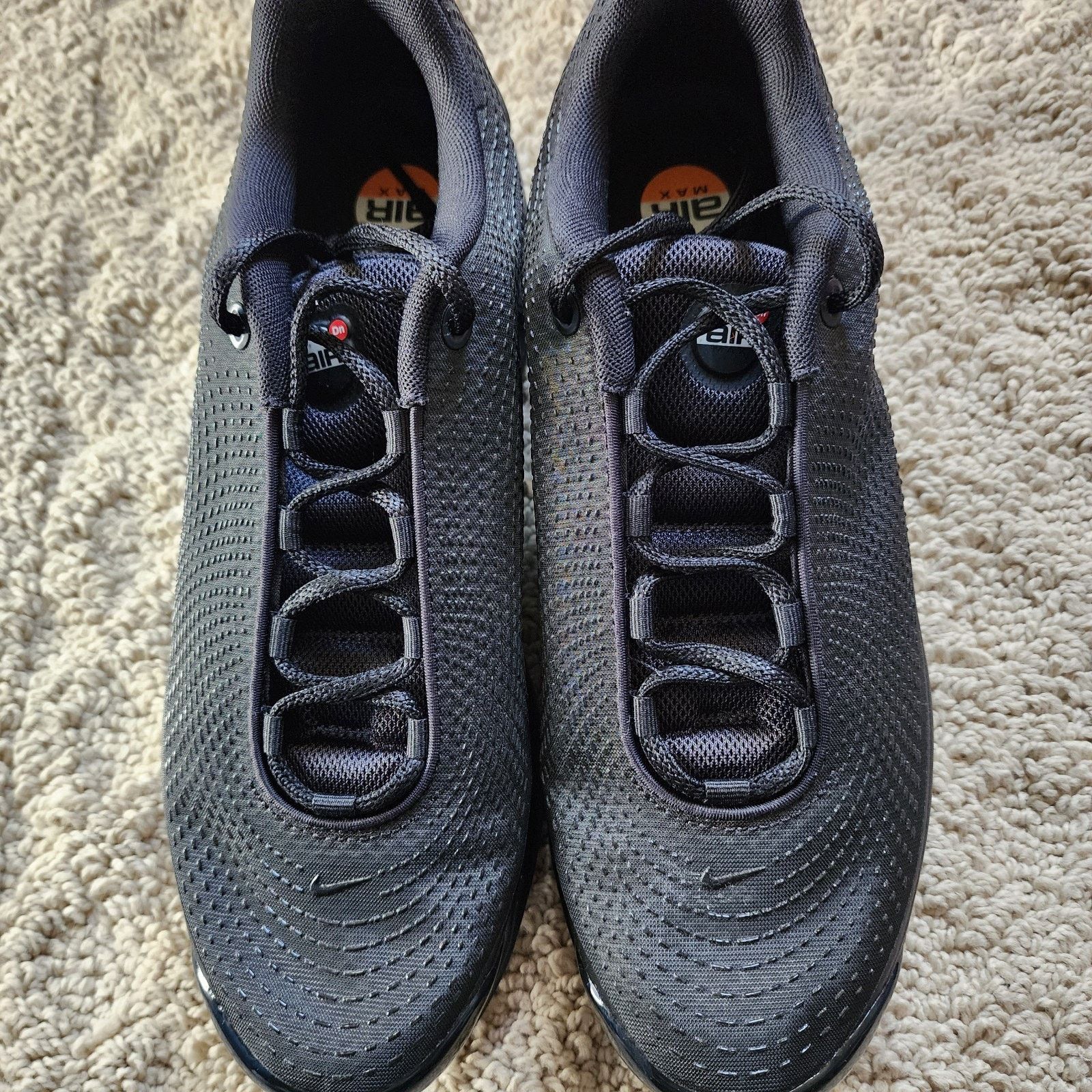 Nike Nike Air Max DN Black Metallic Grey Pre-Owned Sz 11 Size US 11 / EU 44 - 4 Thumbnail