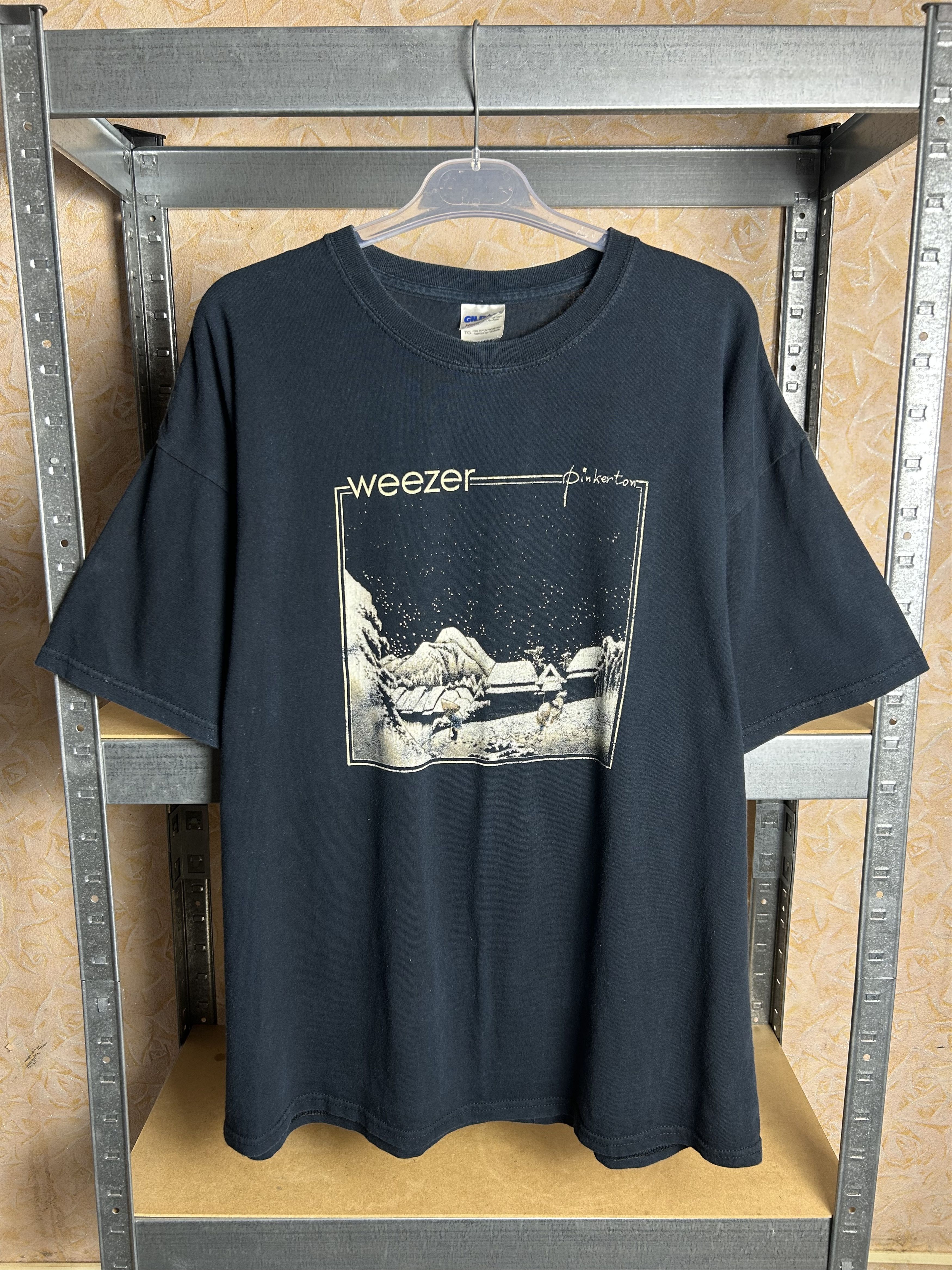 Band Tees Vintage 2000s Weezer Pinkerton Band T-shirt Size US XL / EU 56 / 4 - 1 Thumbnail
