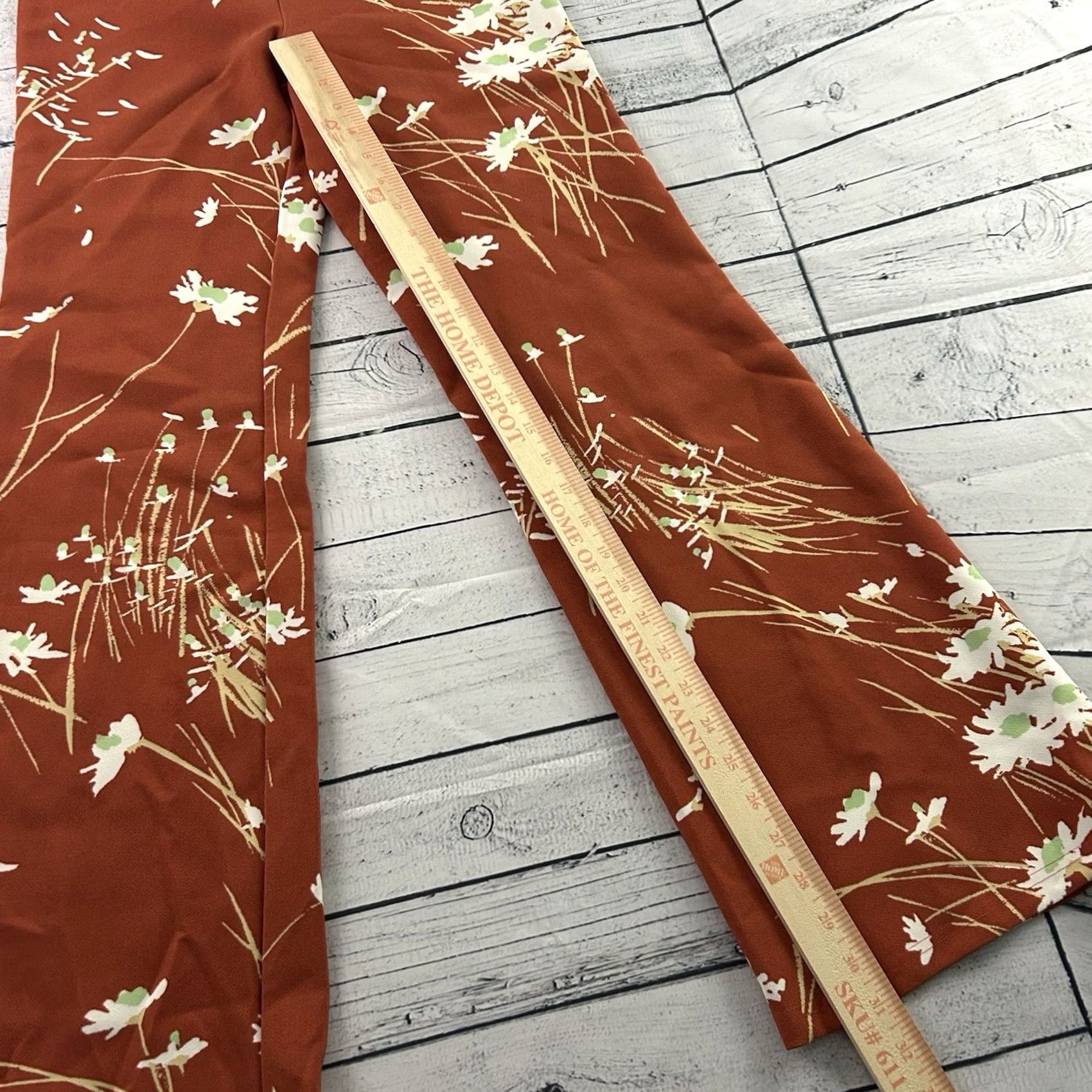 Urban Outfitters NEW Urban Outfitters Floral Wide-Leg Pants Women's S Red Casual Pants Size 28" / US 6 / IT 42 - 2 Thumbnail