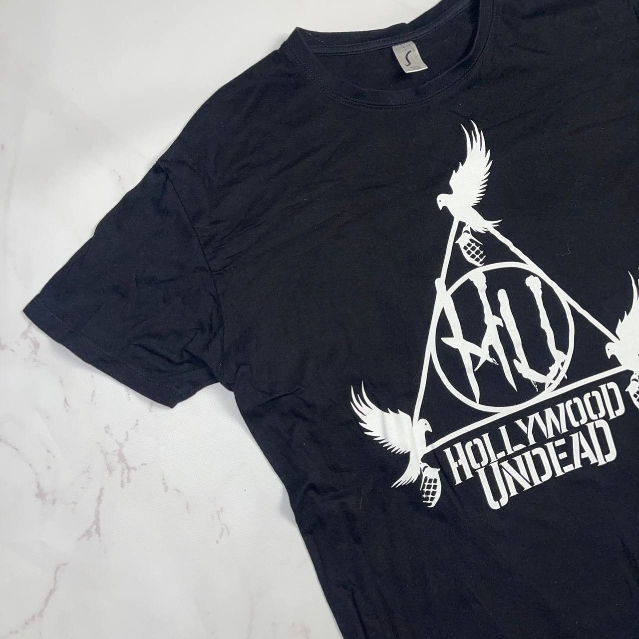 Vintage Band Tees × Vintage Vintage Hollywood Undead T-Shirt L Size Size US L / EU 52-54 / 3 - 4 Thumbnail