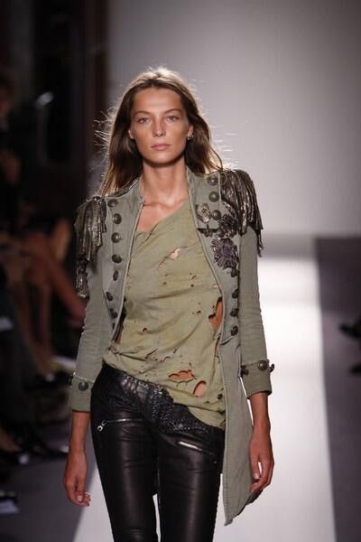 Balmain SS10 Decarnin Bullet Distressed Shotgun Longsleeve Size US M / EU 48-50 / 2 - 6 Thumbnail