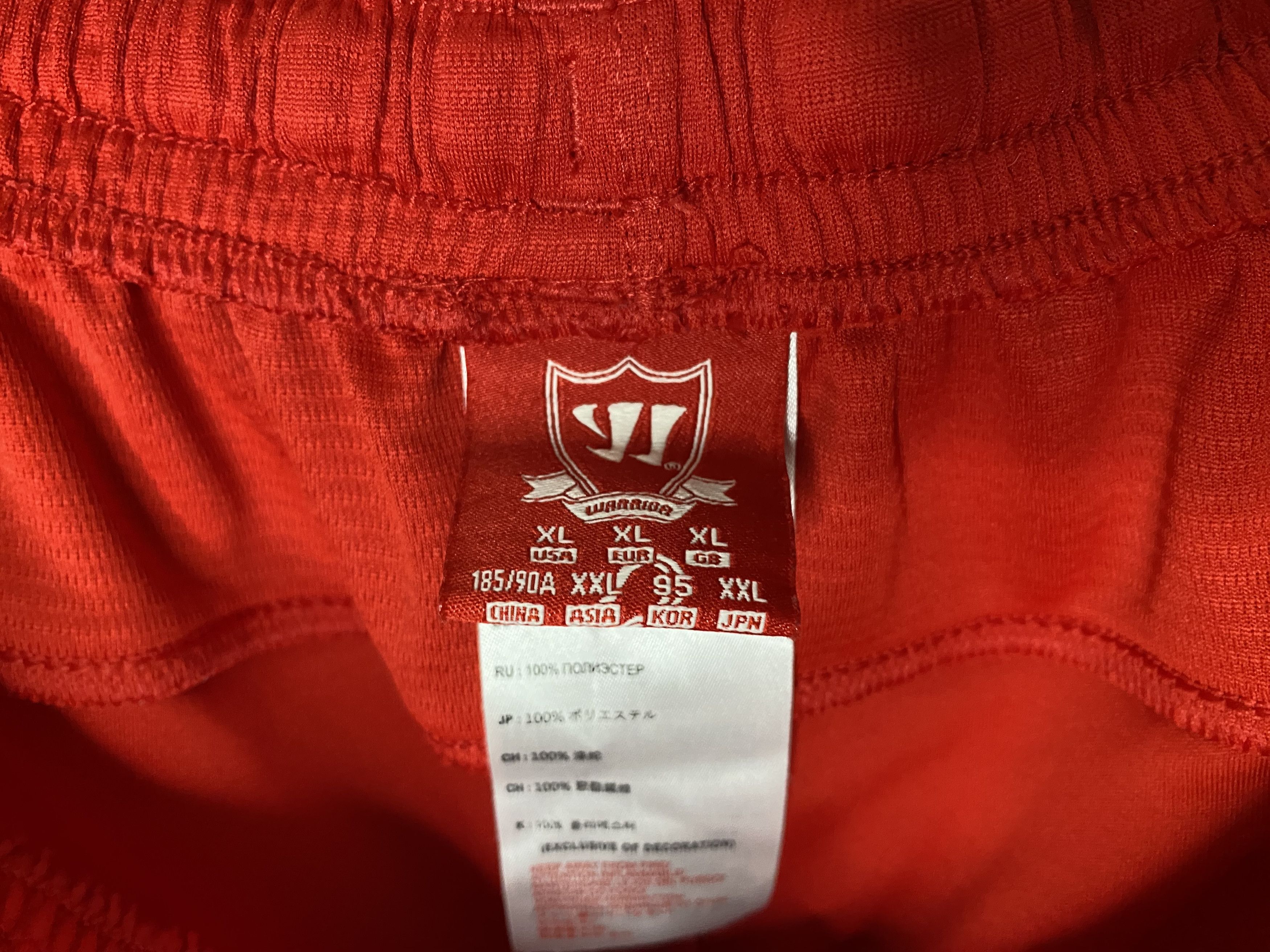 Warrior LIVERPOOL 2014 2015 HOME FOOTBALL SOCCER SHORTS WARRIOR Size US 36 / EU 52 - 6 Thumbnail