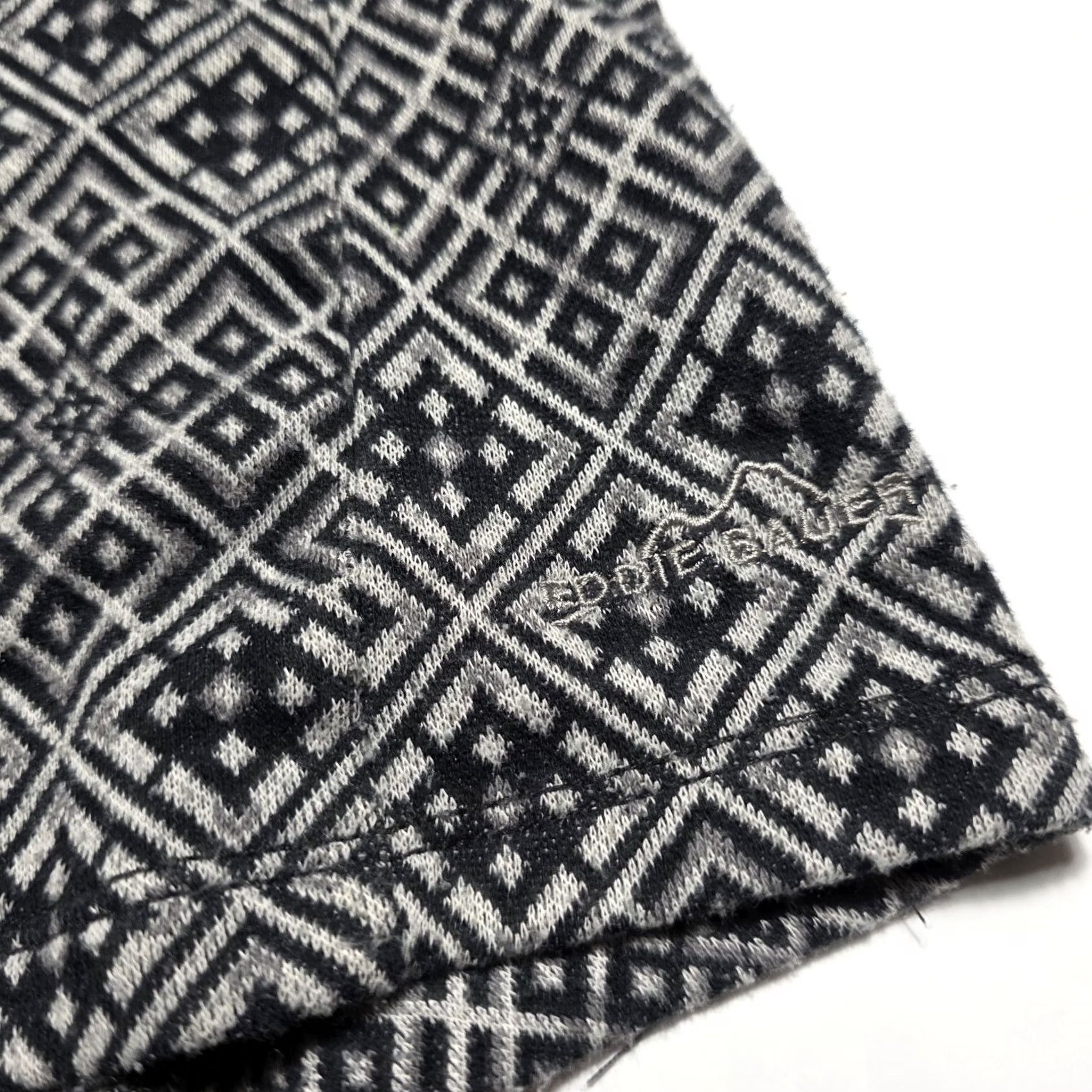 Eddie Bauer Eddie Bauer 1/4 Zip Top Women's Gray Black Diamond Geometric Long Sleeve Small Size S / US 4 / IT 40 - 8 Thumbnail