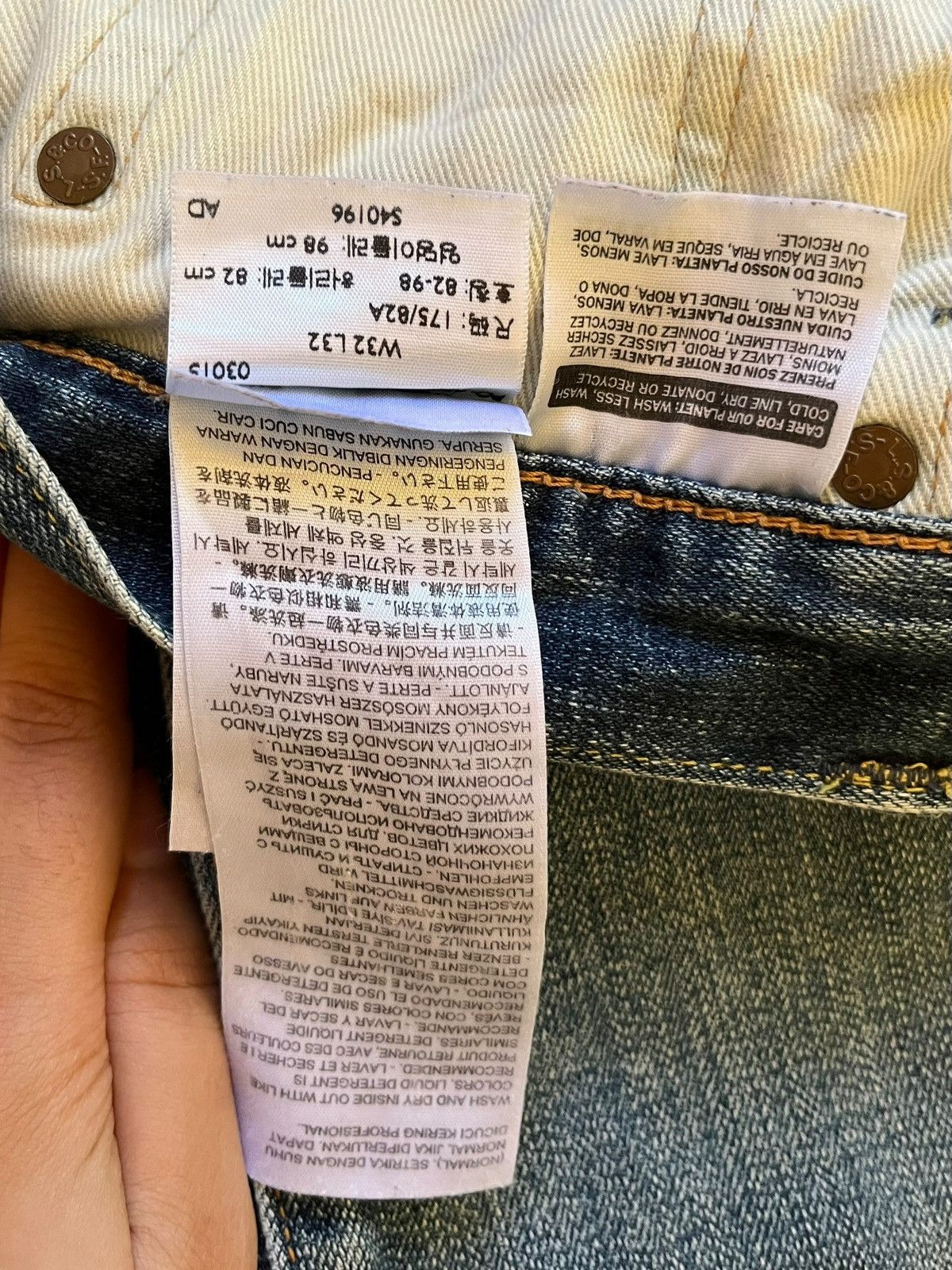 Levi's Vintage Levis 511 Faded Wash Selvedge Jeans Size US 33 - 11 Thumbnail